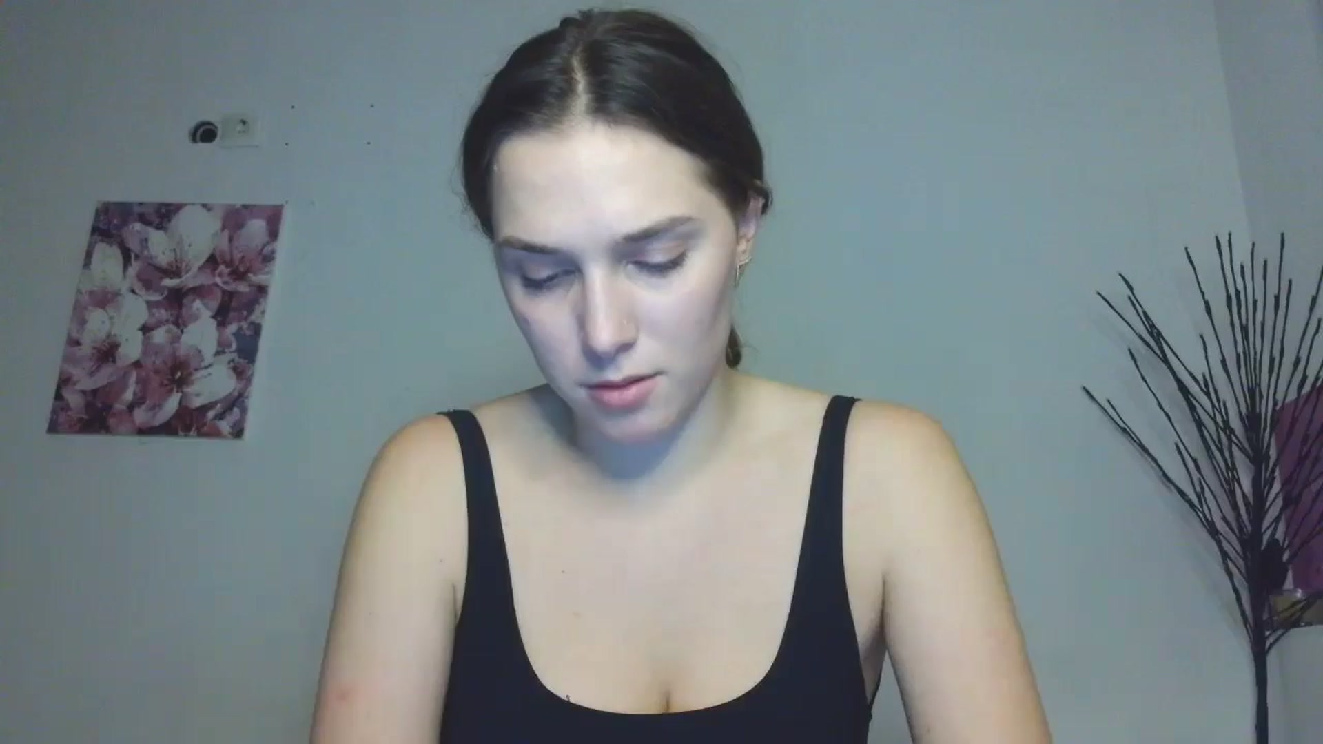 Gallery image thumbnail from HaleyReed's myfreecams stream on, 01/26/2026, 17:51 image 1 of 20