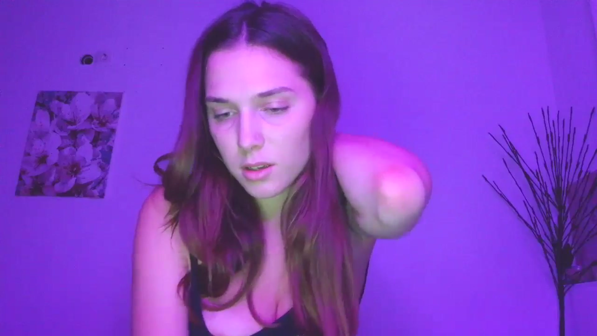 Gallery image thumbnail from HaleyReed's myfreecams stream on, 01/26/2026, 17:51 image 10 of 20