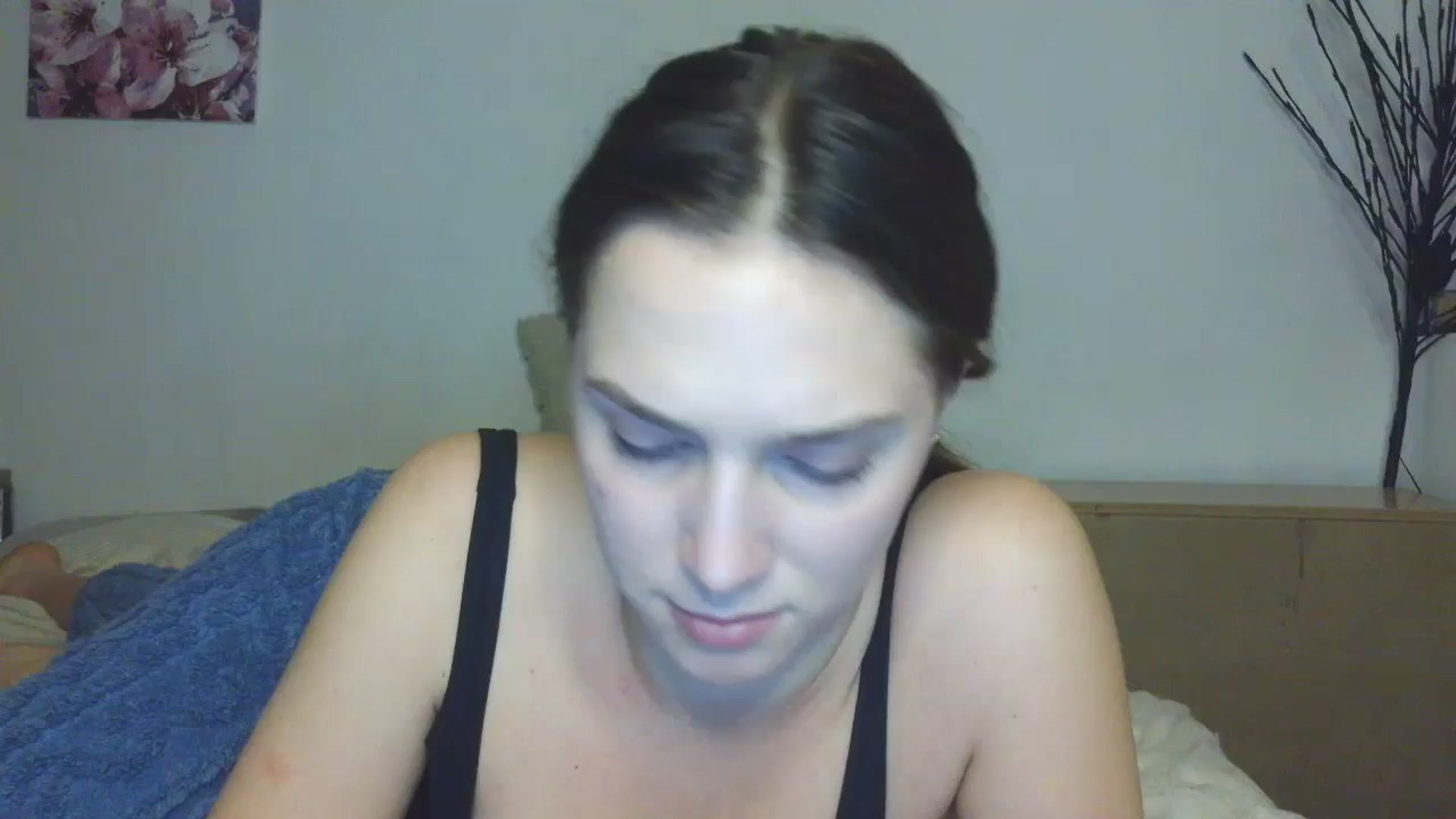Gallery image thumbnail from HaleyReed's myfreecams stream on, 01/26/2026, 17:51 image 5 of 20