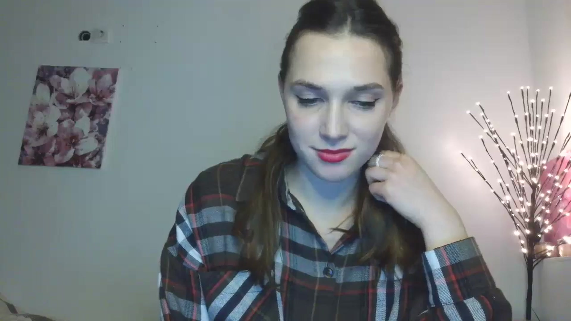 Gallery image thumbnail from HaleyReed's myfreecams stream on, 01/29/2026, 16:47 image 7 of 20