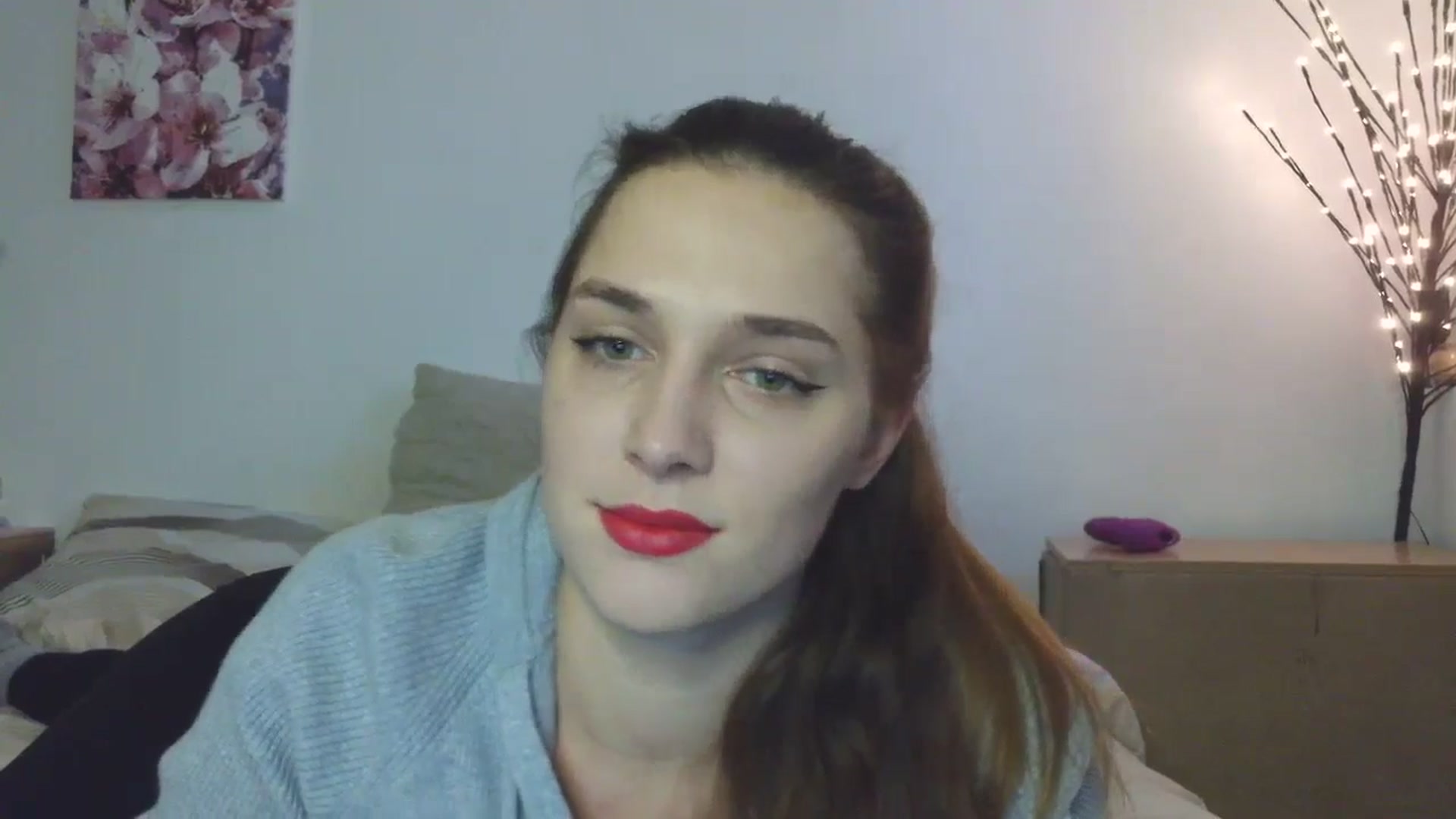 Gallery image thumbnail from HaleyReed's myfreecams stream on, 01/30/2026, 14:33 image 6 of 20