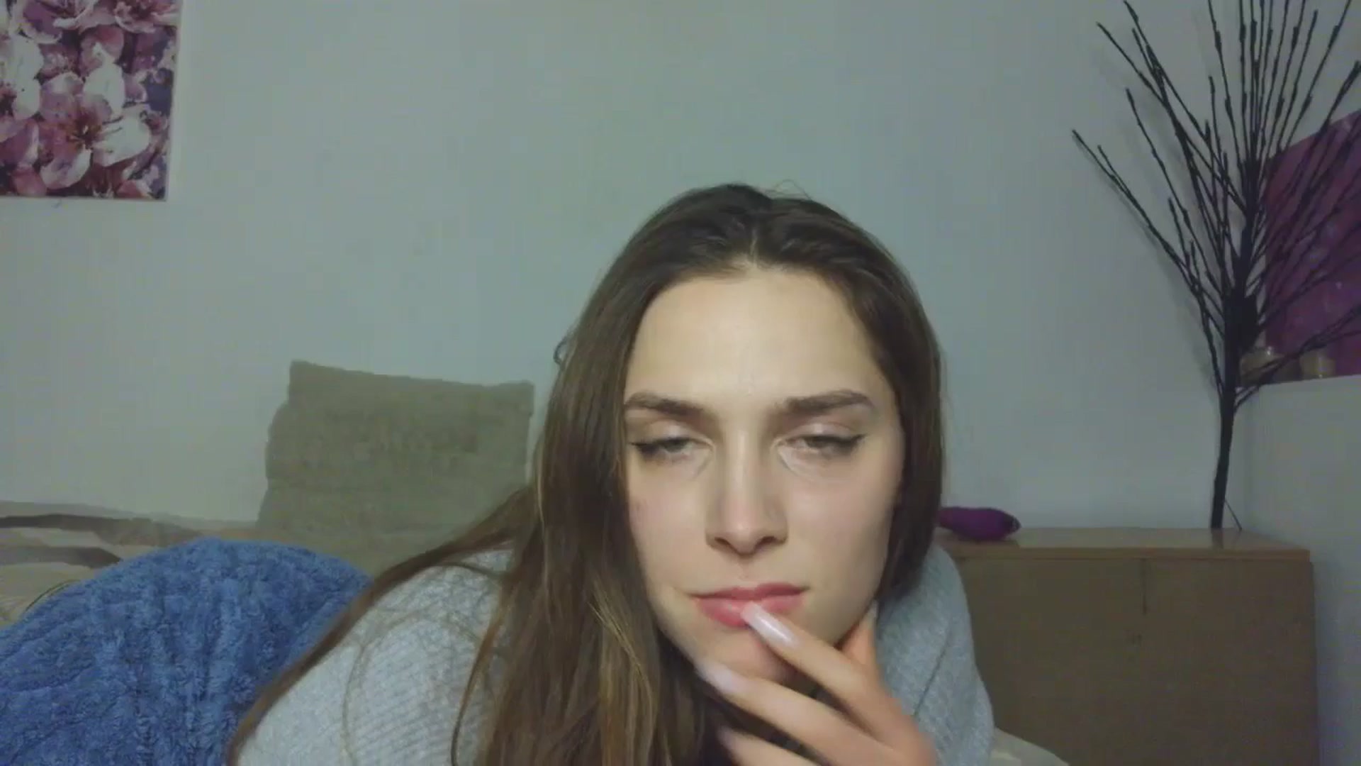 Gallery image thumbnail from HaleyReed's myfreecams stream on, 01/30/2026, 17:05 image 1 of 20