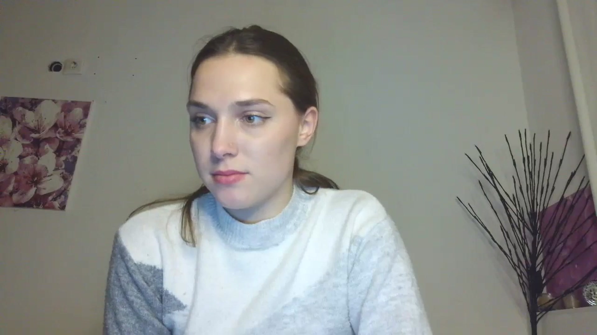 Gallery image thumbnail from HaleyReed's myfreecams stream on, 02/01/2026, 17:20 image 16 of 20