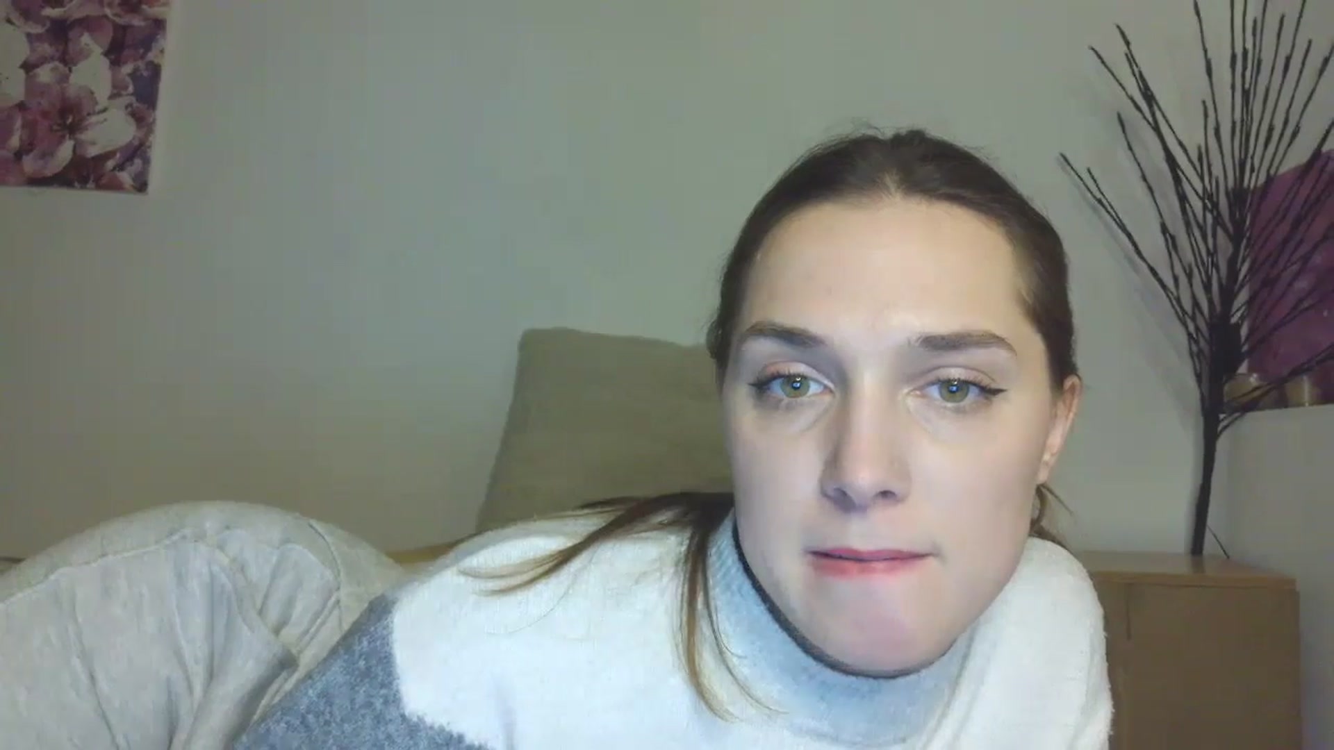 Gallery image thumbnail from HaleyReed's myfreecams stream on, 02/01/2026, 17:20 image 7 of 20