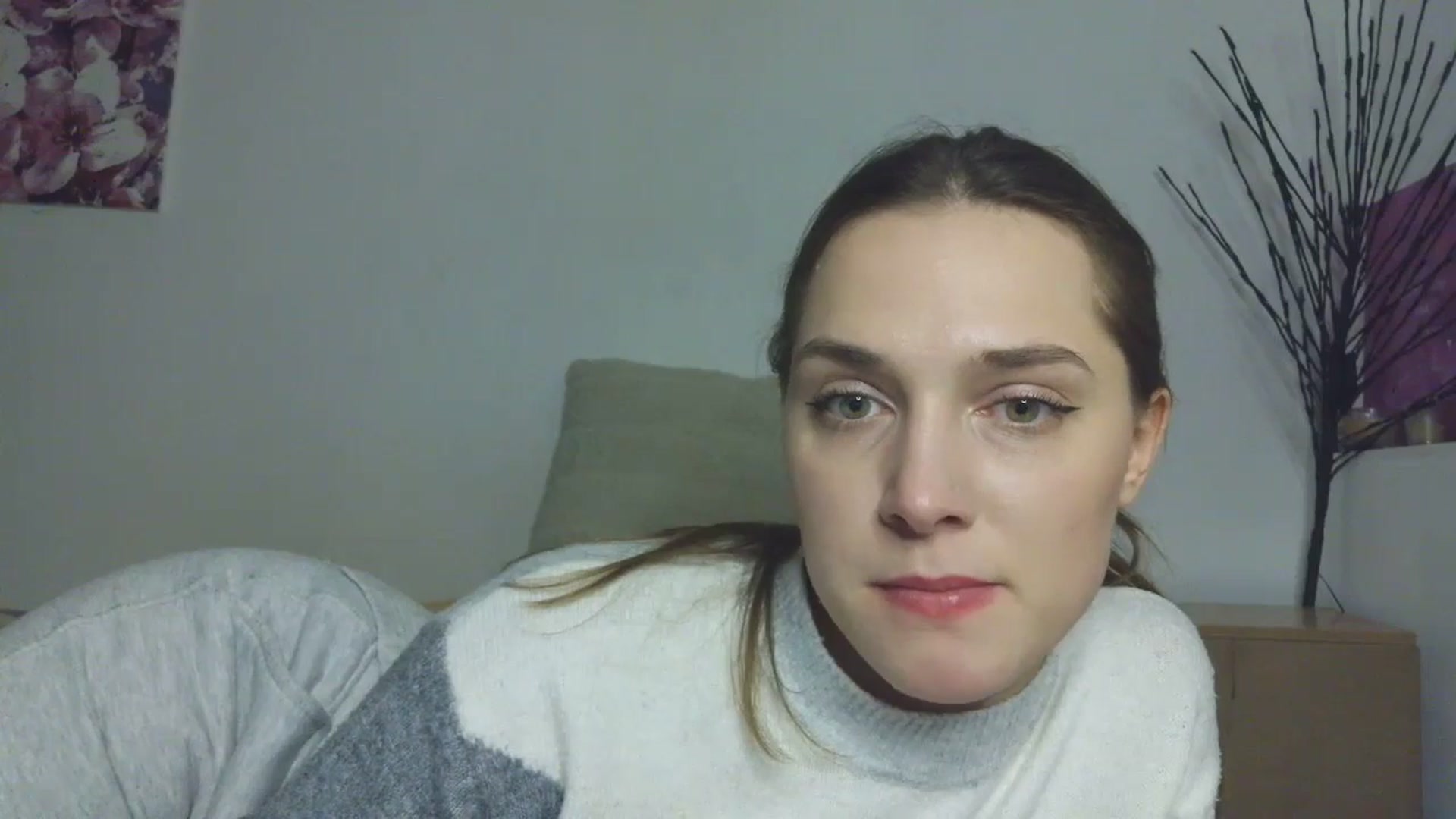 Gallery image thumbnail from HaleyReed's myfreecams stream on, 02/01/2026, 17:20 image 5 of 20