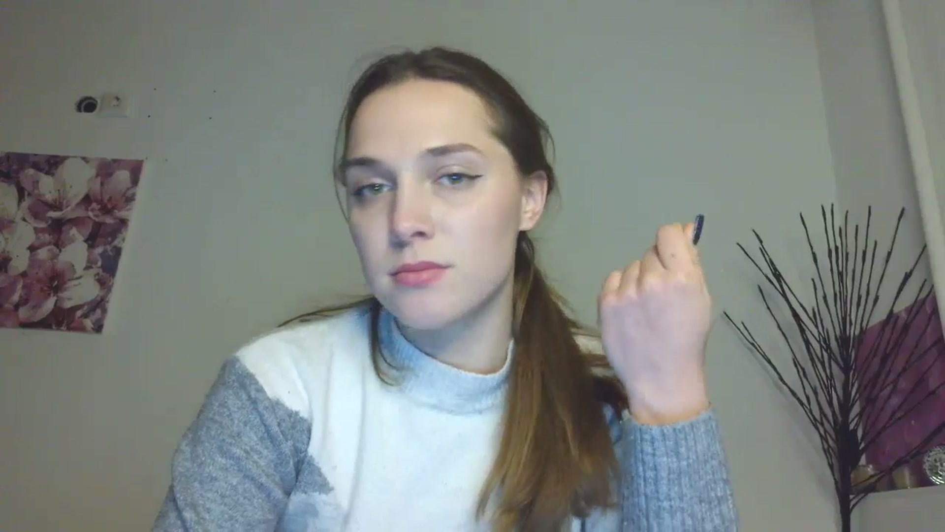 Gallery image thumbnail from HaleyReed's myfreecams stream on, 02/01/2026, 17:20 image 13 of 20