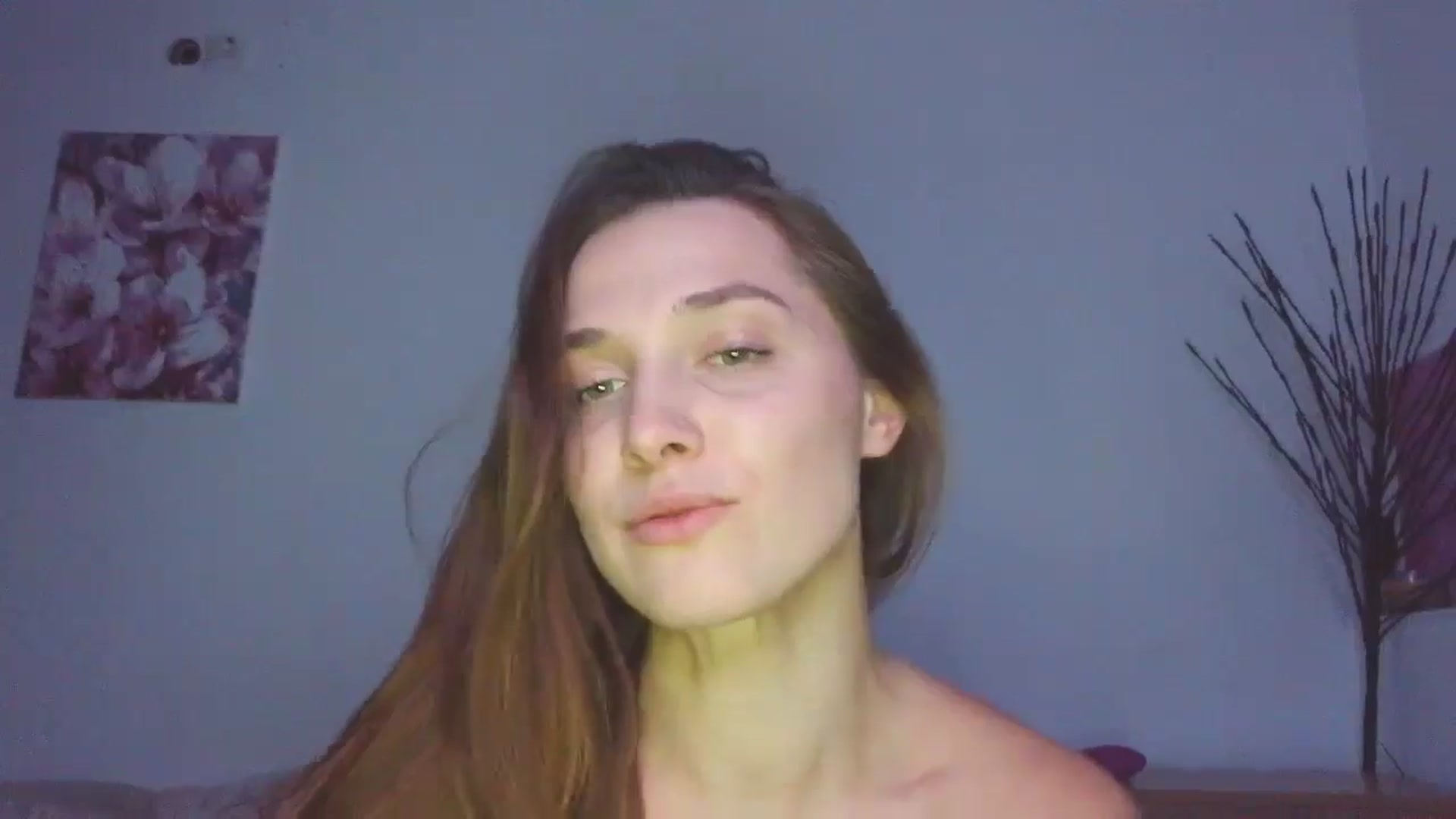 Gallery image thumbnail from HaleyReed's myfreecams stream on, 02/02/2026, 17:15 image 4 of 20