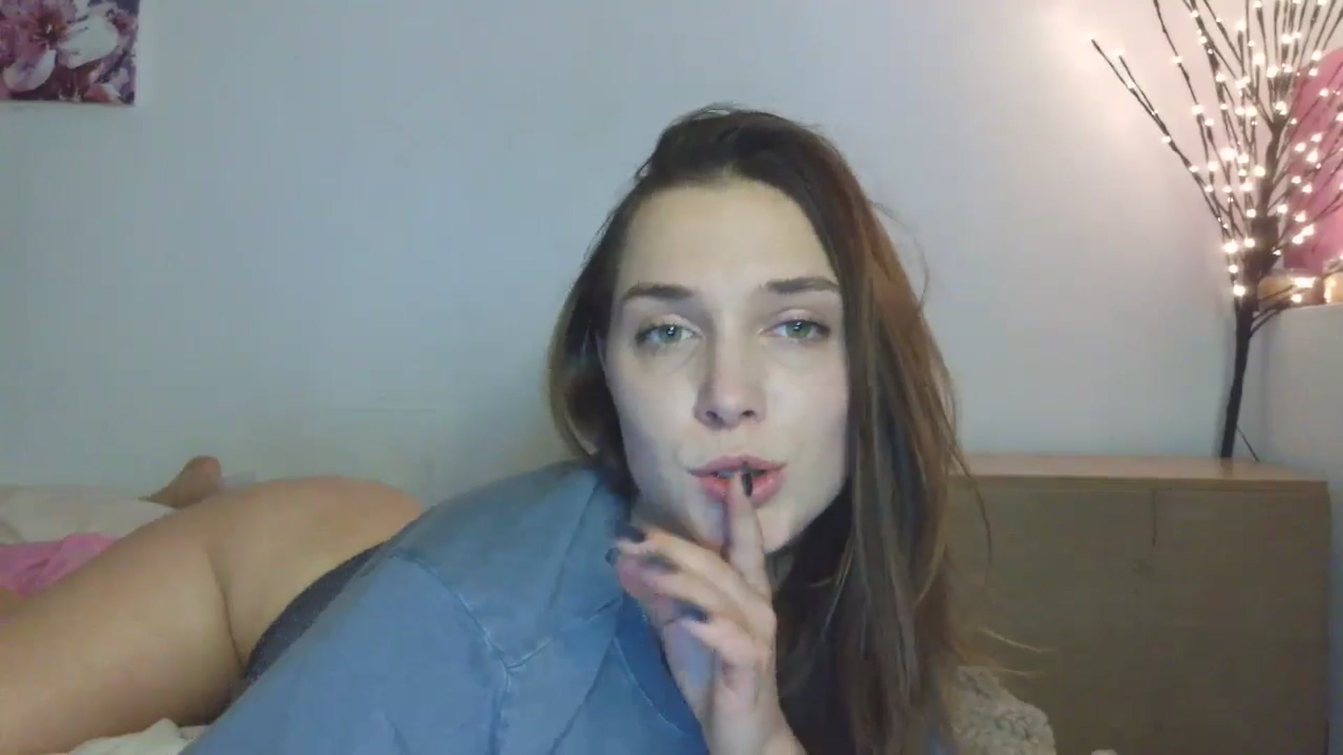 Gallery image thumbnail from HaleyReed's myfreecams stream on, 02/04/2026, 14:41 image 16 of 20