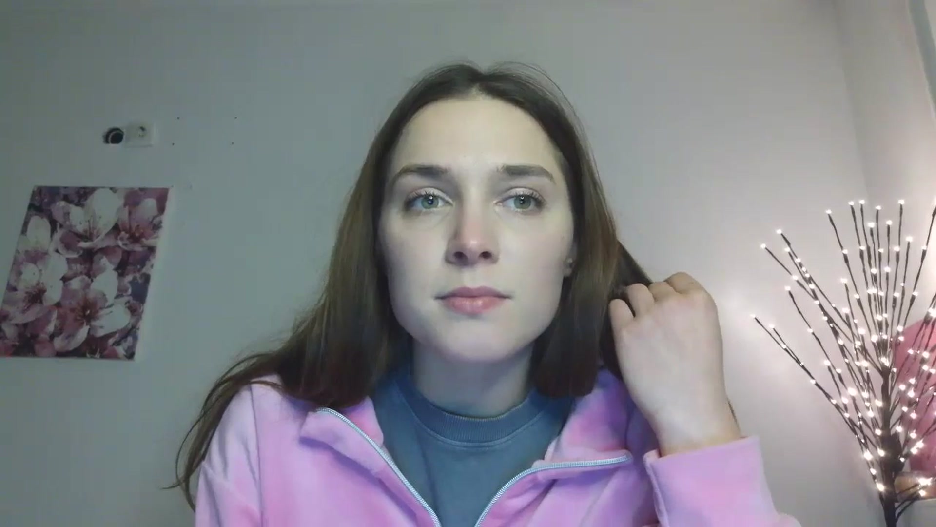 Gallery image thumbnail from HaleyReed's myfreecams stream on, 02/04/2026, 15:56 image 3 of 20