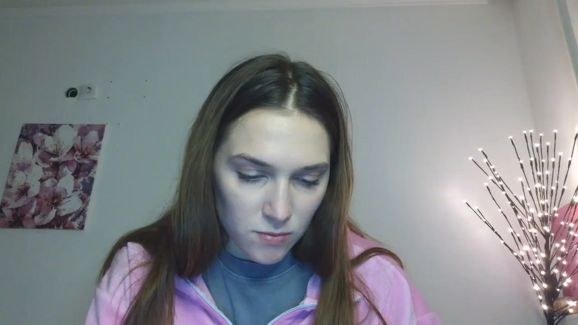 Gallery image thumbnail from HaleyReed's myfreecams stream on, 02/04/2026, 15:56 image 6 of 20
