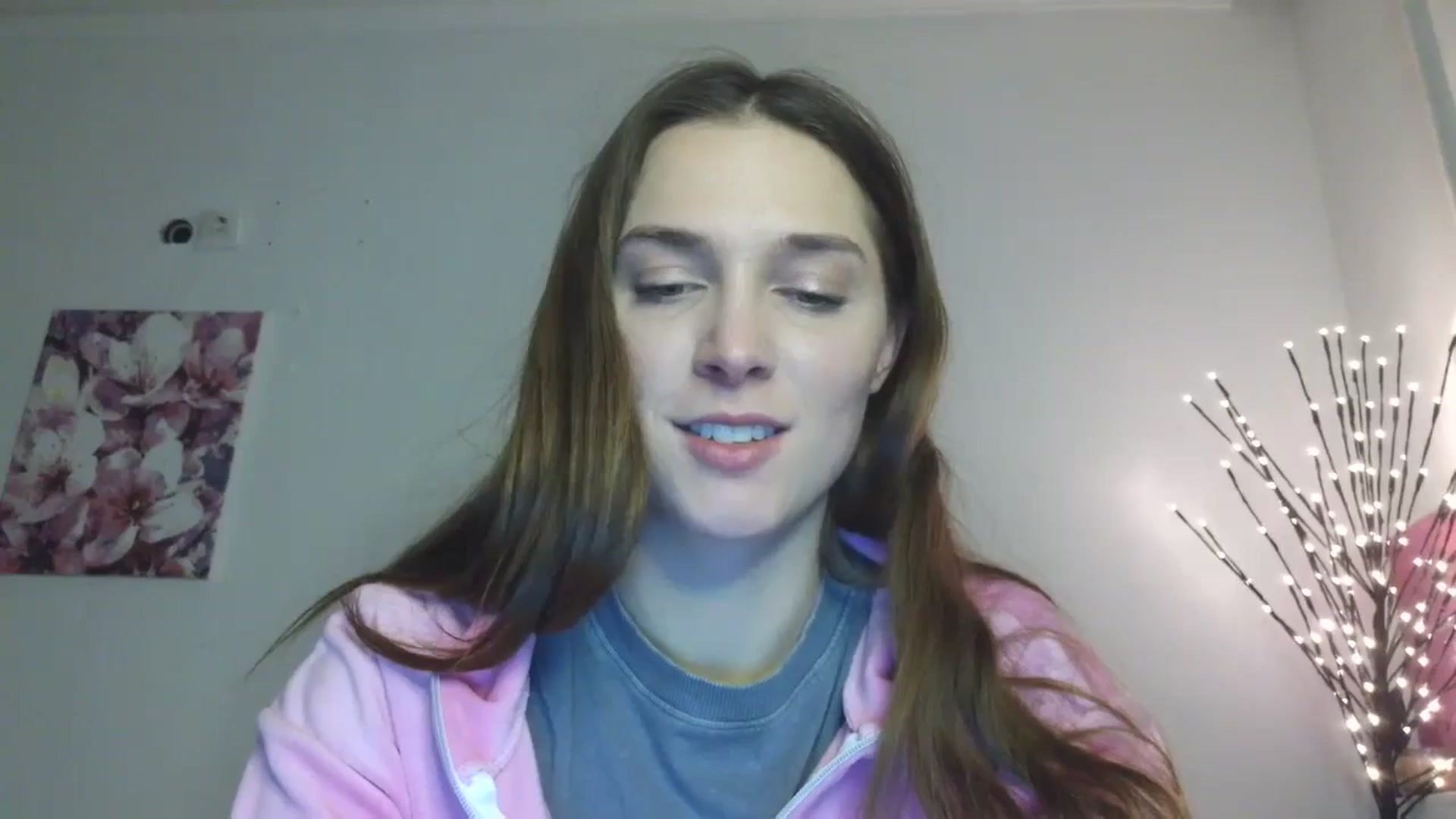Gallery image thumbnail from HaleyReed's myfreecams stream on, 02/04/2026, 15:56 image 9 of 20