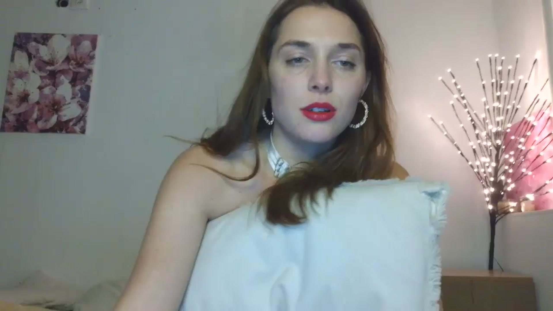 Gallery image thumbnail from HaleyReed's myfreecams stream on, 02/05/2026, 17:54 image 12 of 20