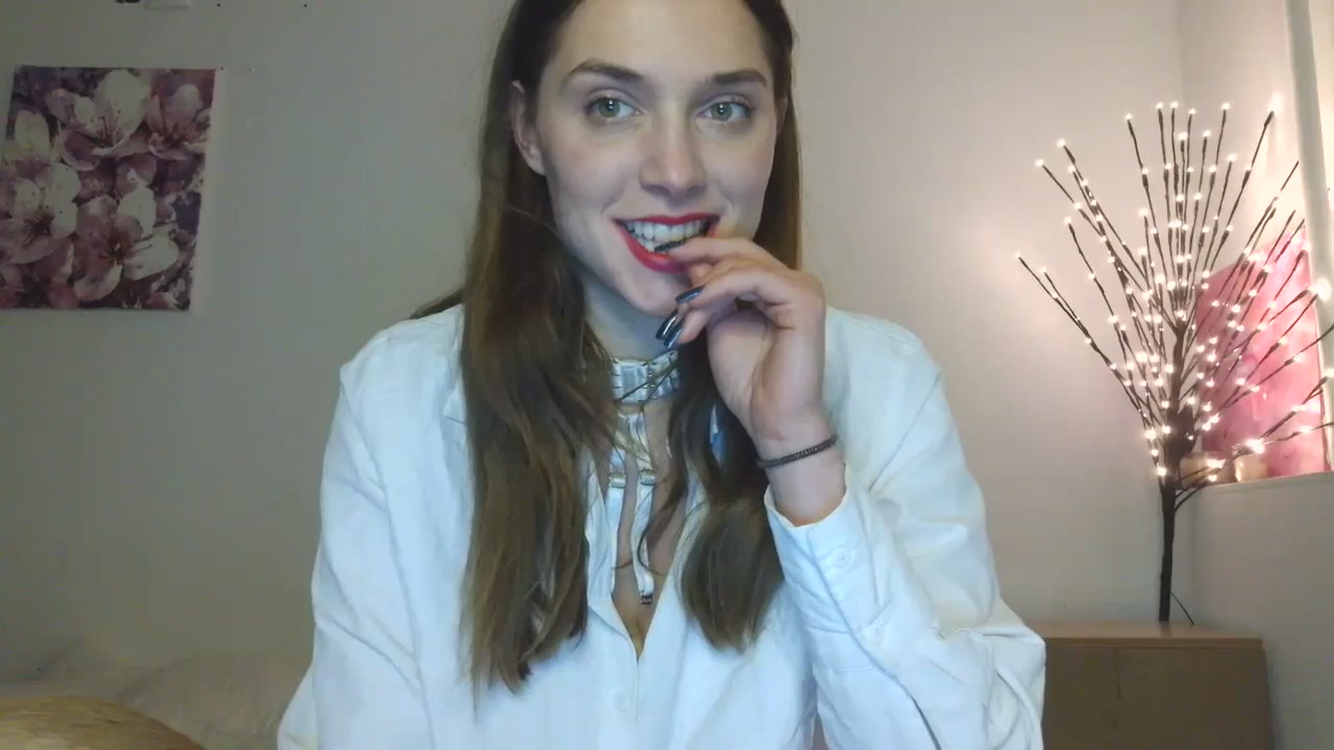Gallery image thumbnail from HaleyReed's myfreecams stream on, 02/05/2026, 19:09 image 14 of 20