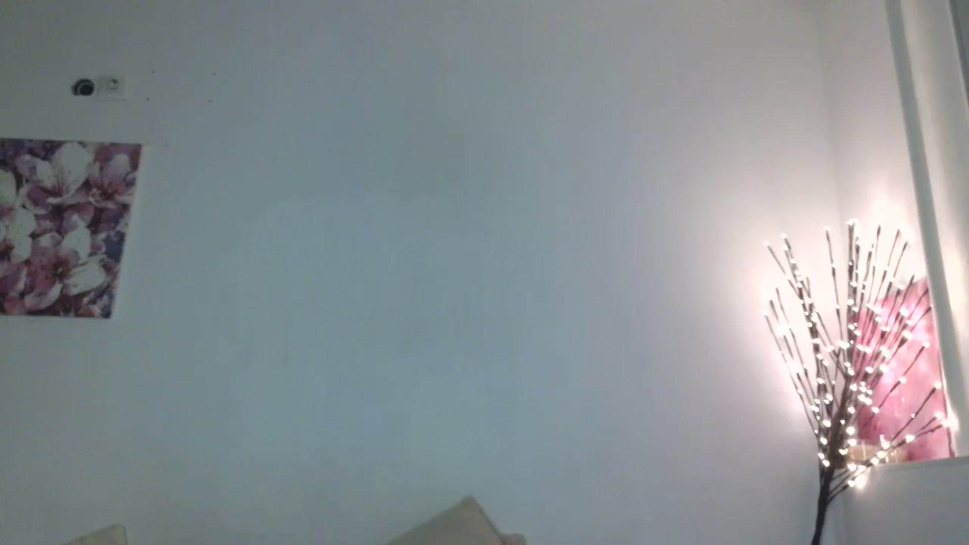 Gallery image thumbnail from HaleyReed's myfreecams stream on, 02/06/2026, 16:59 image 15 of 20