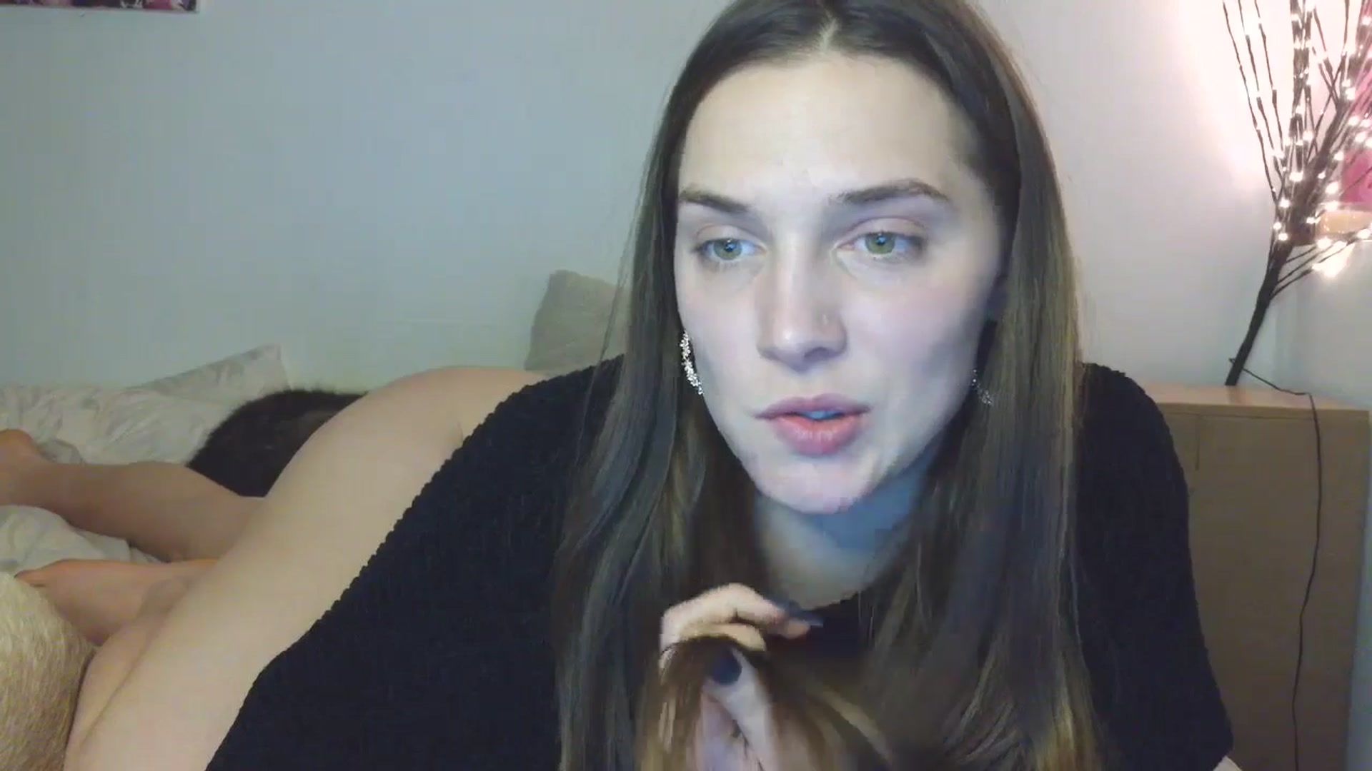 Gallery image thumbnail from HaleyReed's myfreecams stream on, 02/06/2026, 18:29 image 15 of 20
