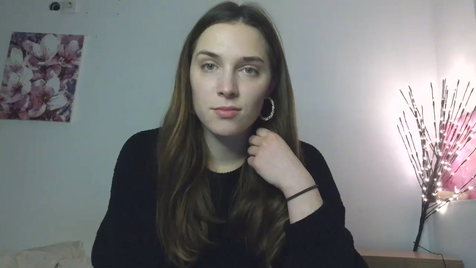 Gallery image thumbnail from HaleyReed's myfreecams stream on, 02/06/2026, 19:03 image 14 of 20