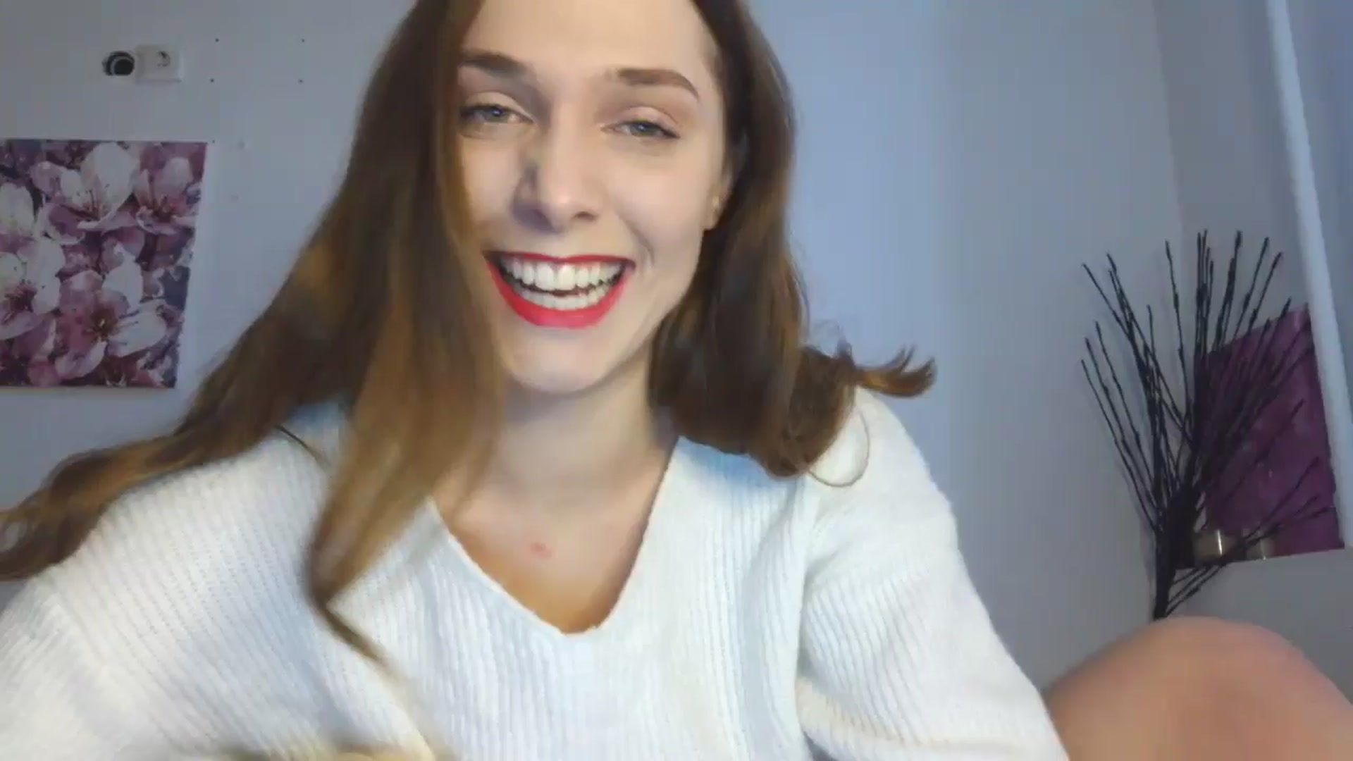 Gallery image thumbnail from HaleyReed's myfreecams stream on, 02/08/2026, 14:31 image 1 of 20