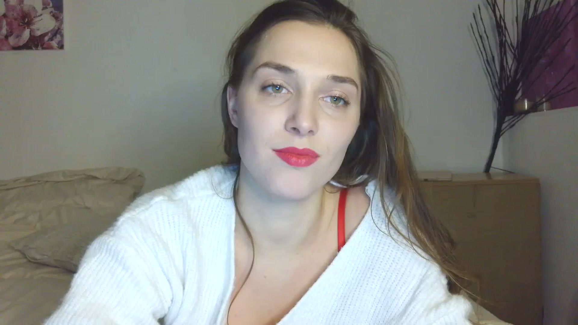 Gallery image thumbnail from HaleyReed's myfreecams stream on, 02/08/2026, 15:18 image 17 of 20