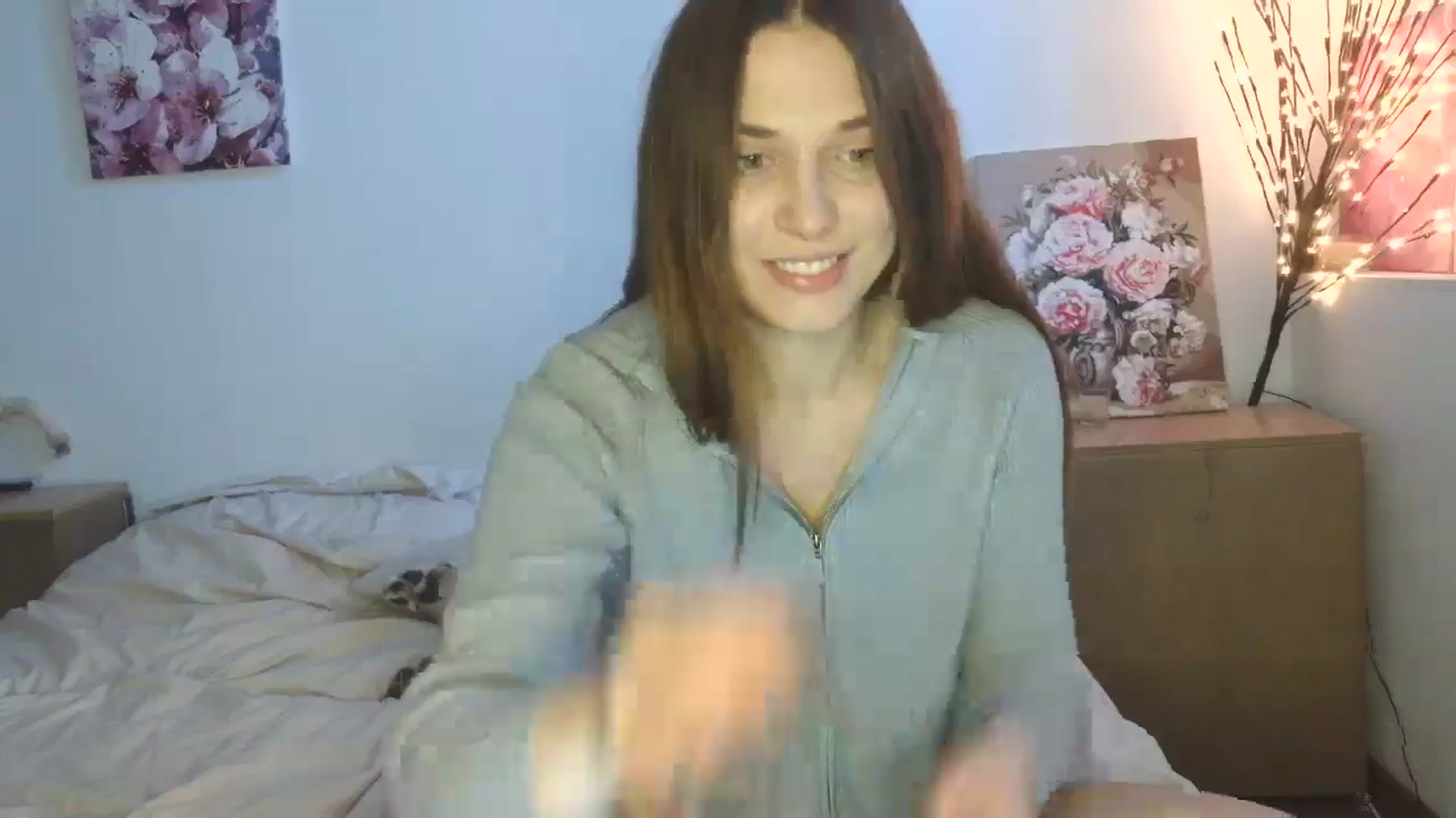 Gallery image thumbnail from HaleyReed's myfreecams stream on, 02/09/2026, 13:56 image 12 of 20
