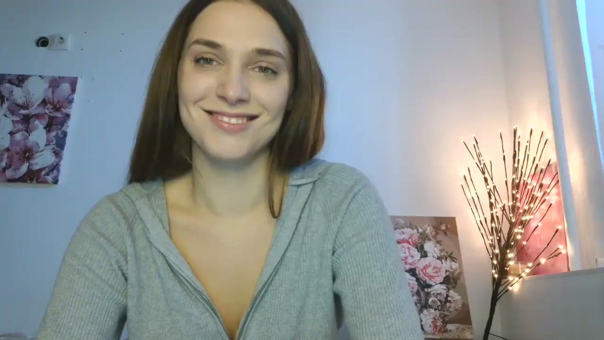 Gallery image thumbnail from HaleyReed's myfreecams stream on, 02/09/2026, 13:56 image 8 of 20