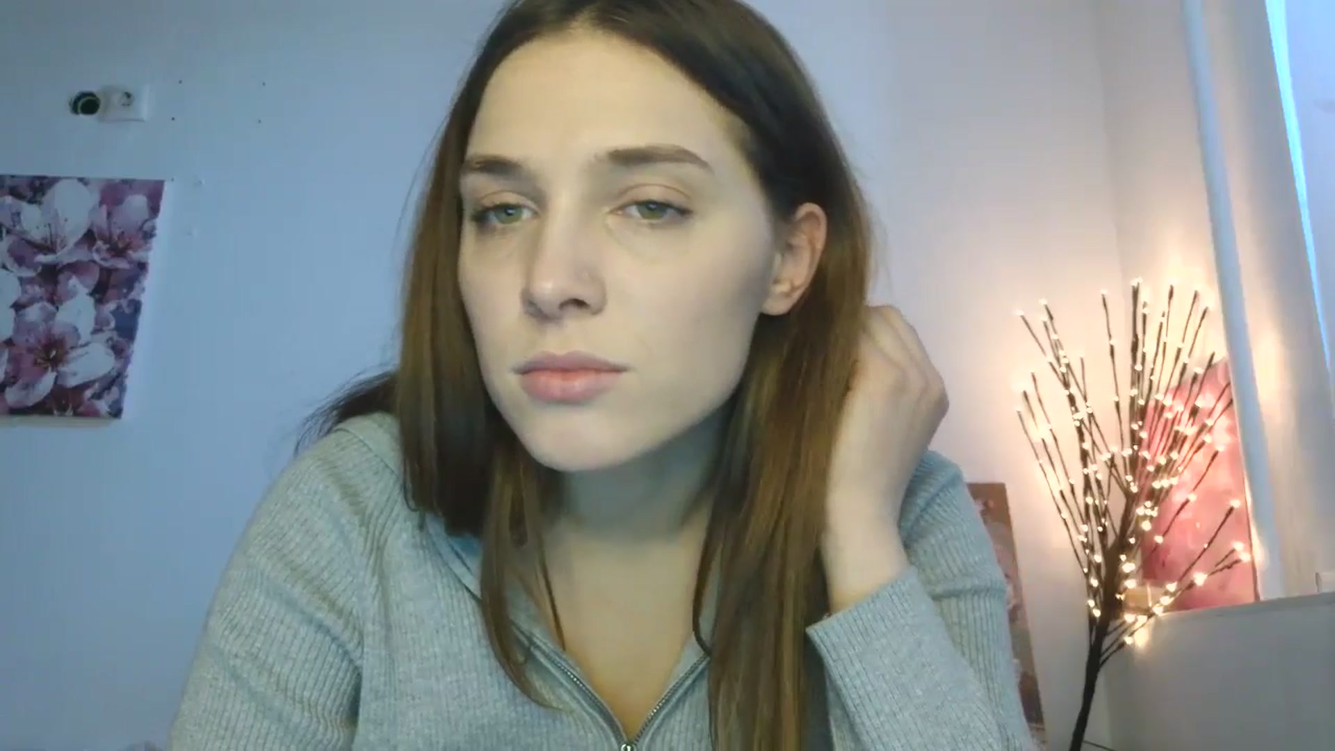 Gallery image thumbnail from HaleyReed's myfreecams stream on, 02/09/2026, 13:56 image 9 of 20