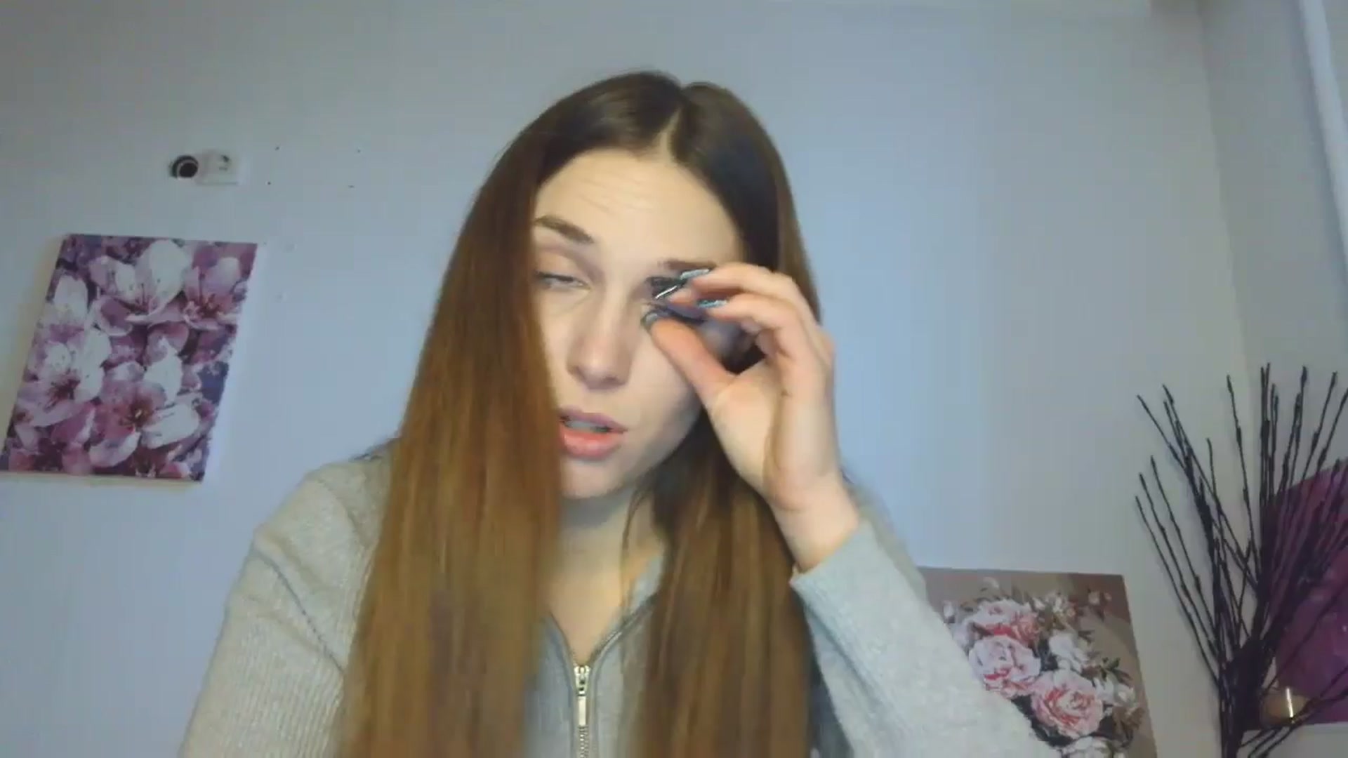 Gallery image thumbnail from HaleyReed's myfreecams stream on, 02/09/2026, 14:32 image 5 of 20