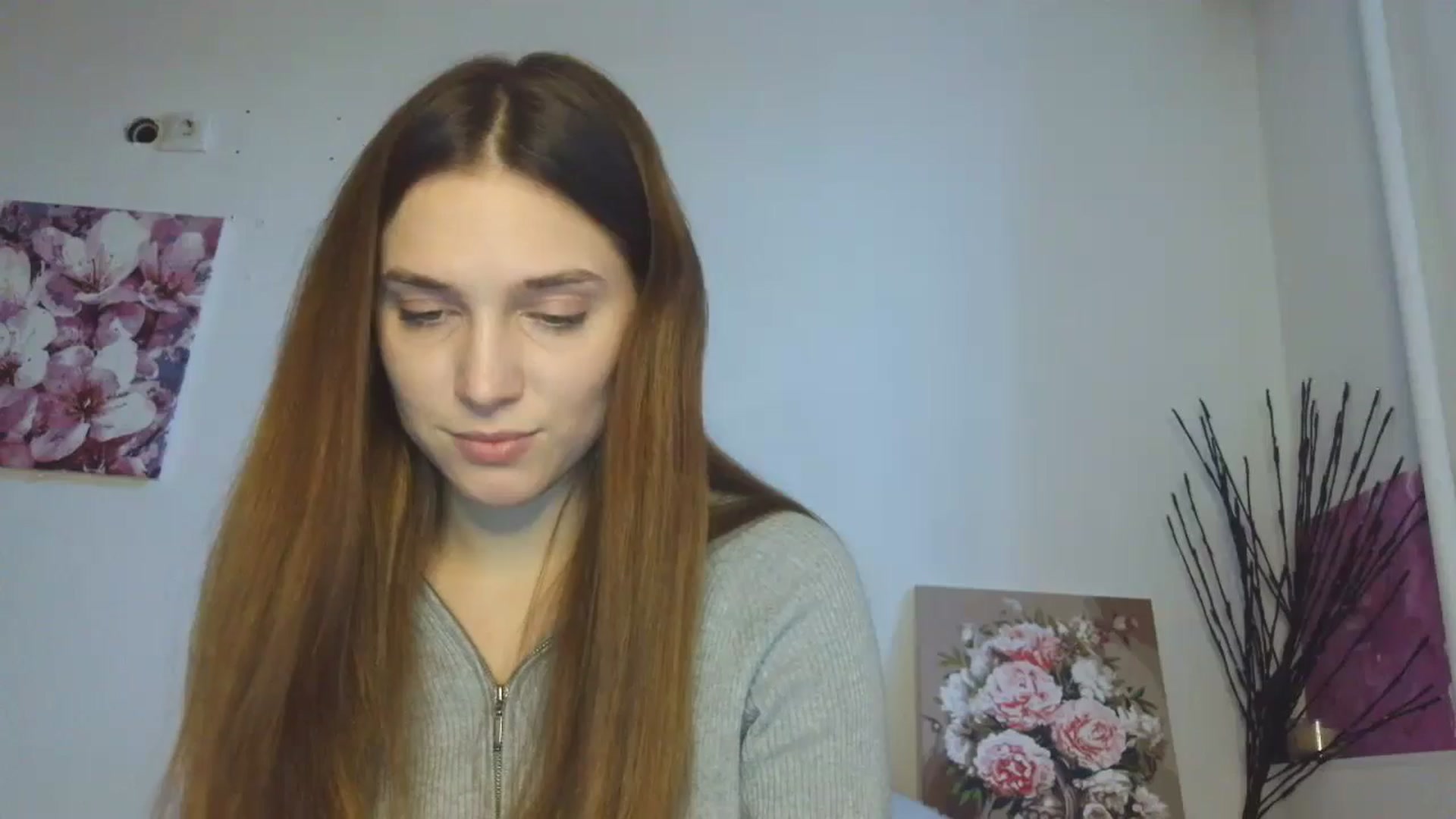 Gallery image thumbnail from HaleyReed's myfreecams stream on, 02/09/2026, 14:32 image 4 of 20