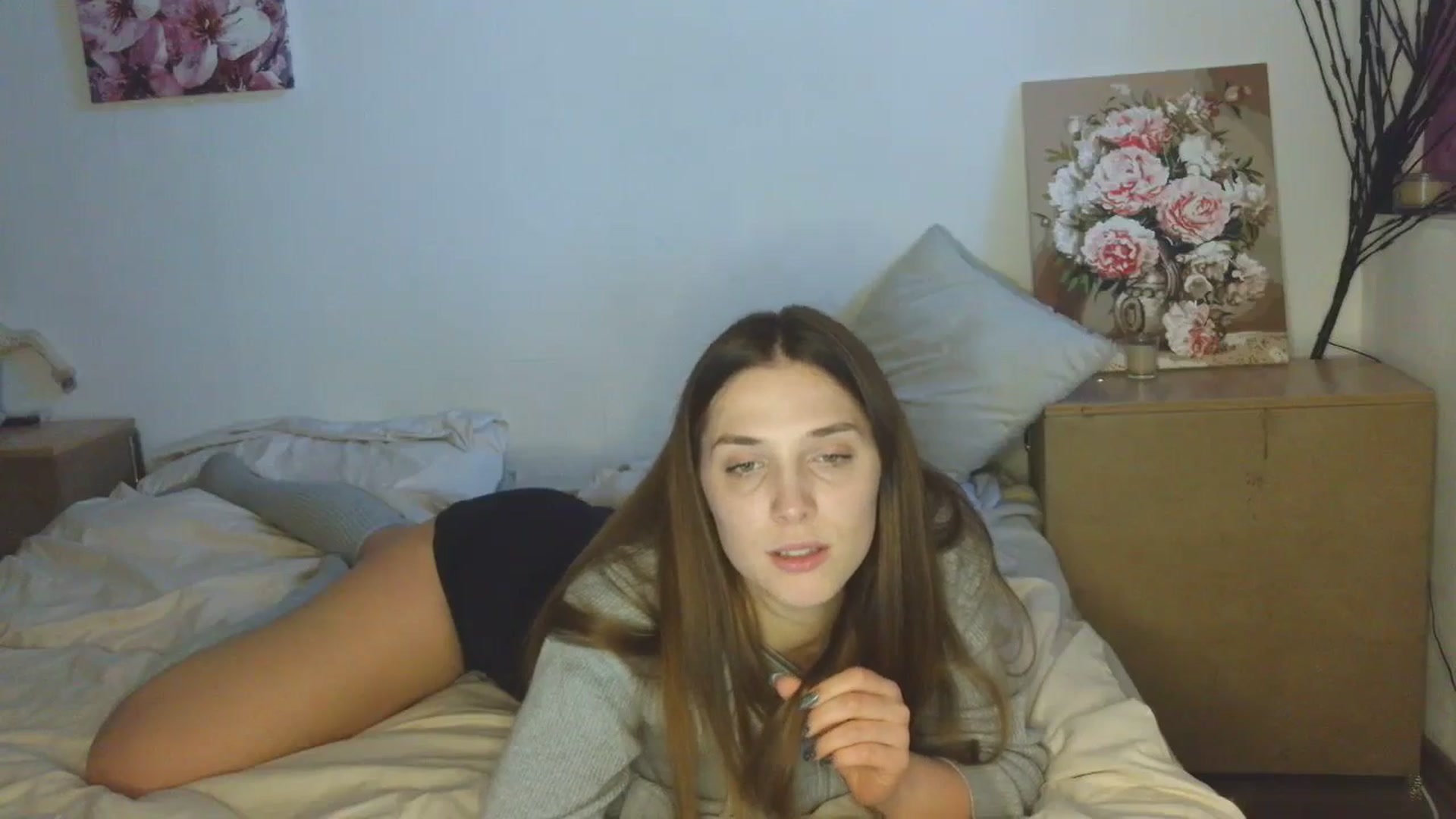Gallery image thumbnail from HaleyReed's myfreecams stream on, 02/09/2026, 14:32 image 16 of 20