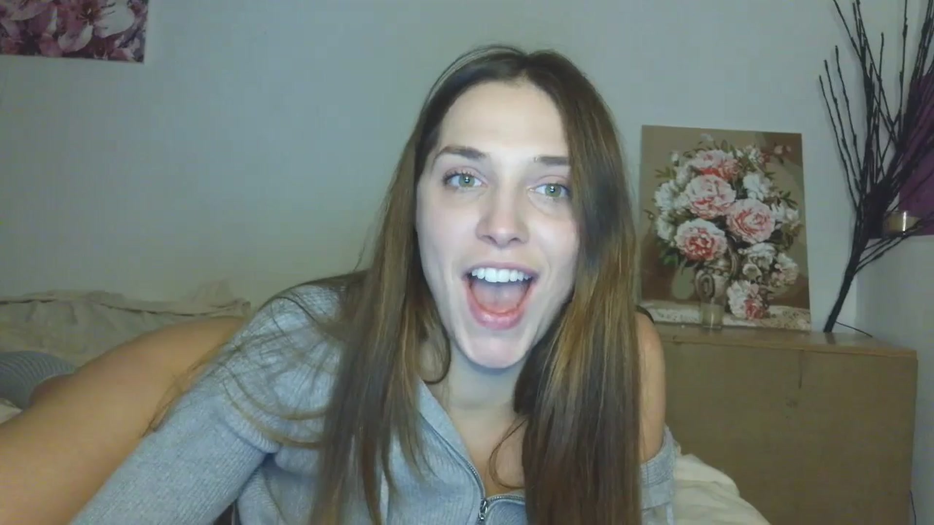 Gallery image thumbnail from HaleyReed's myfreecams stream on, 02/09/2026, 15:15 image 10 of 20