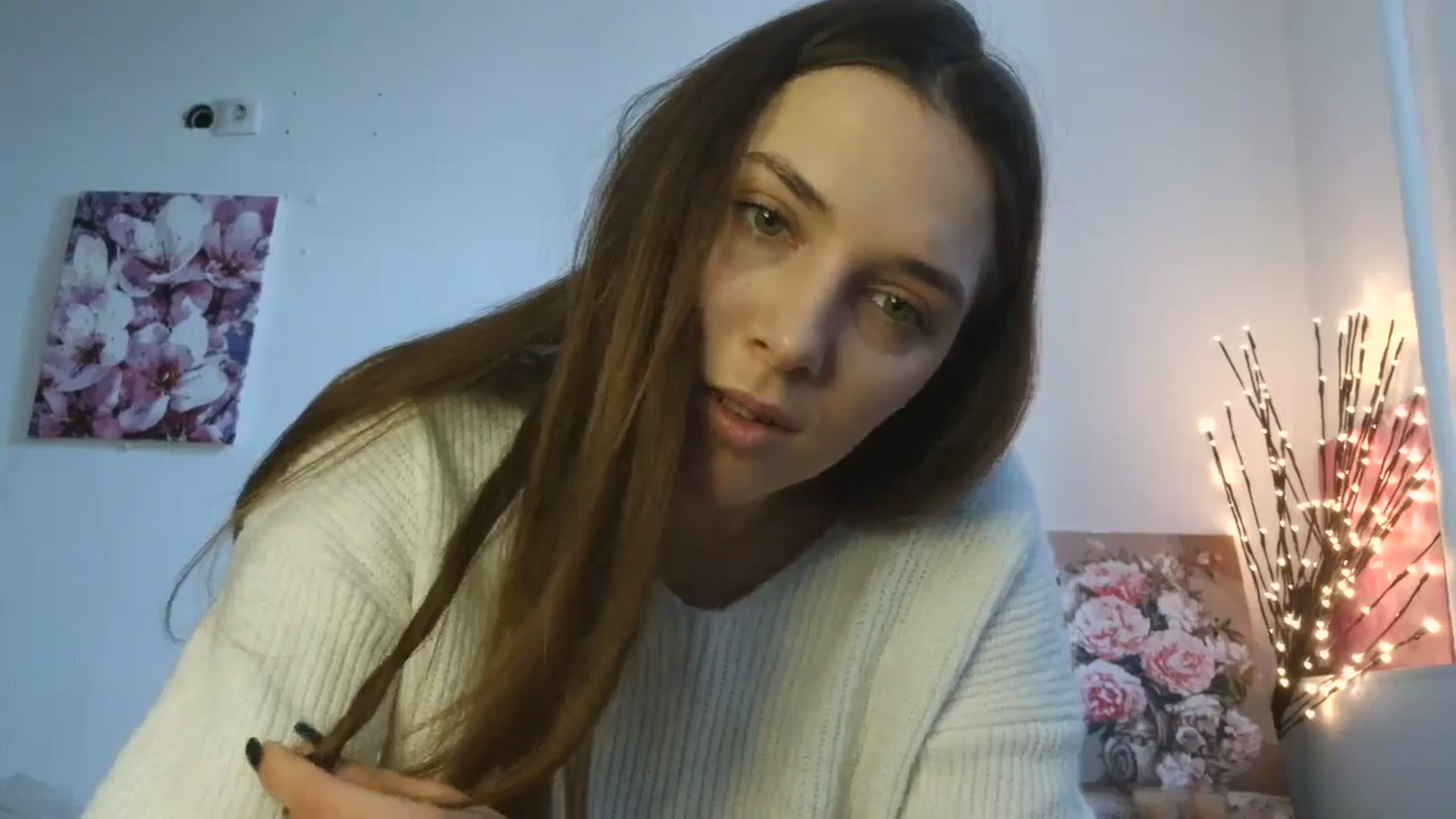 Gallery image thumbnail from HaleyReed's myfreecams stream on, 02/11/2026, 11:23 image 10 of 20