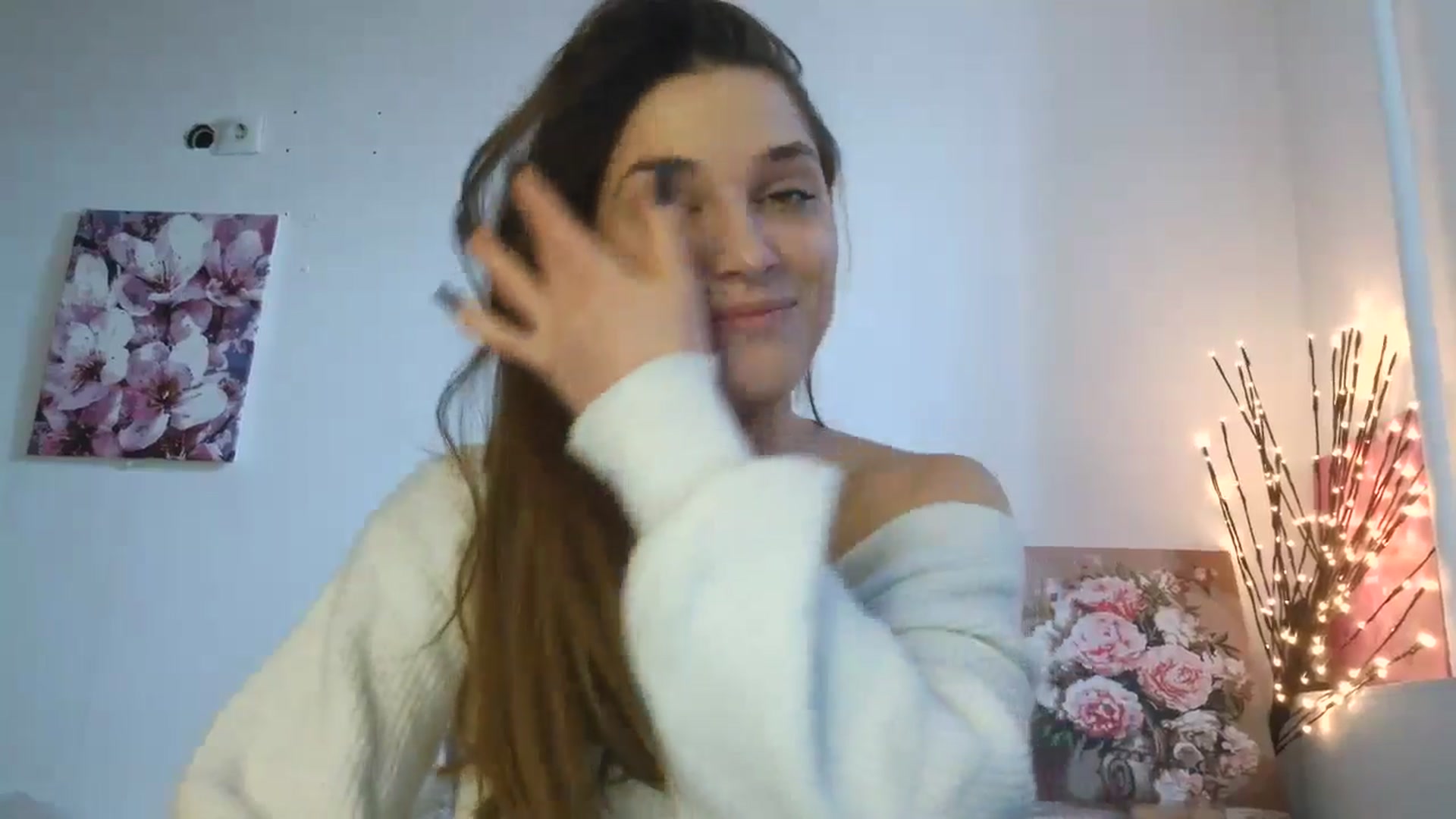Gallery image thumbnail from HaleyReed's myfreecams stream on, 02/11/2026, 11:23 image 17 of 20