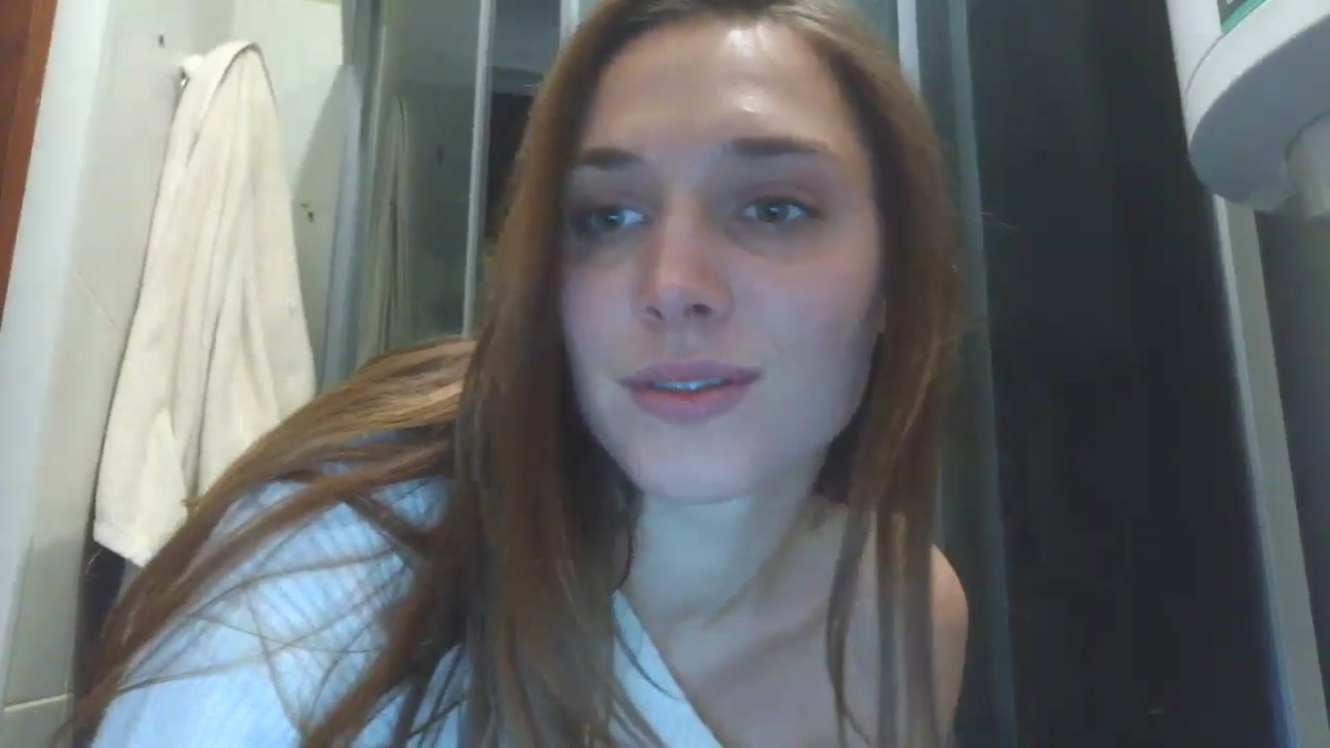 Gallery image thumbnail from HaleyReed's myfreecams stream on, 02/11/2026, 16:22 image 3 of 20