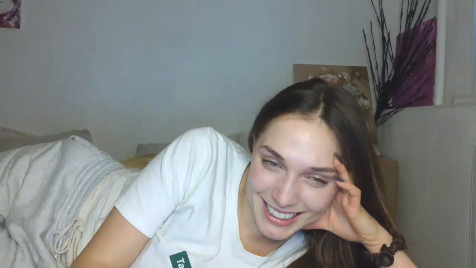 Gallery image thumbnail from HaleyReed's myfreecams stream on, 02/12/2026, 15:04 image 3 of 20