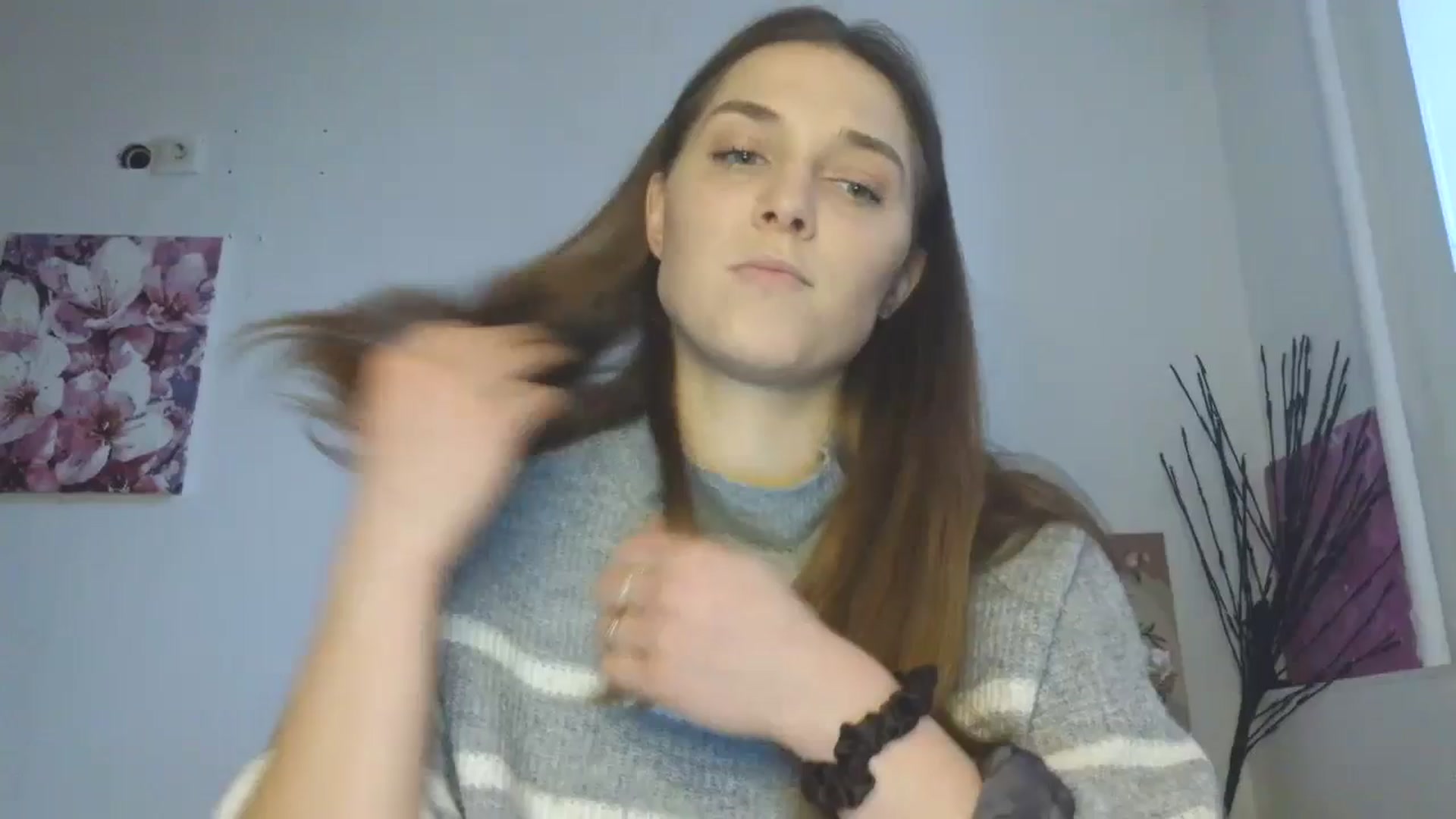Gallery image thumbnail from HaleyReed's myfreecams stream on, 02/13/2026, 13:37 image 6 of 20