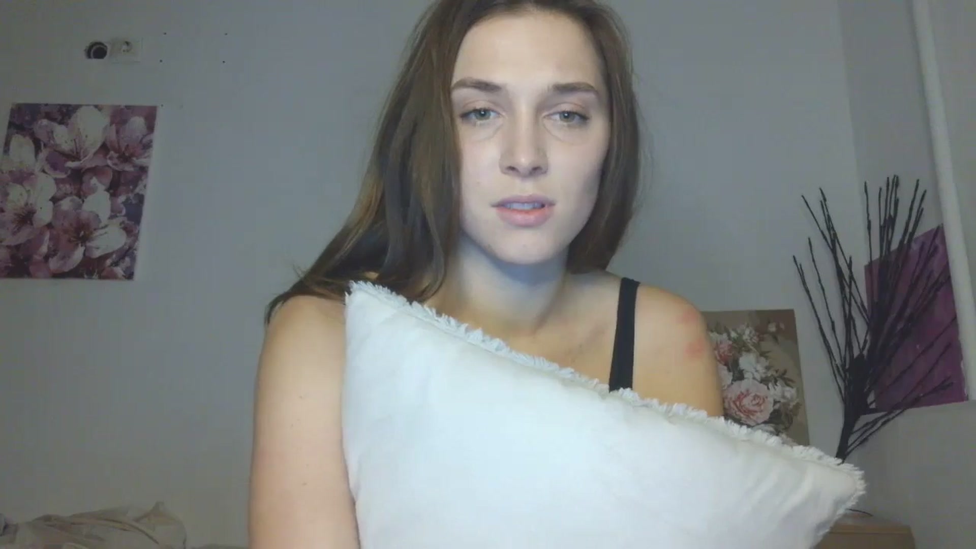 Gallery image thumbnail from HaleyReed's myfreecams stream on, 02/13/2026, 15:00 image 8 of 20