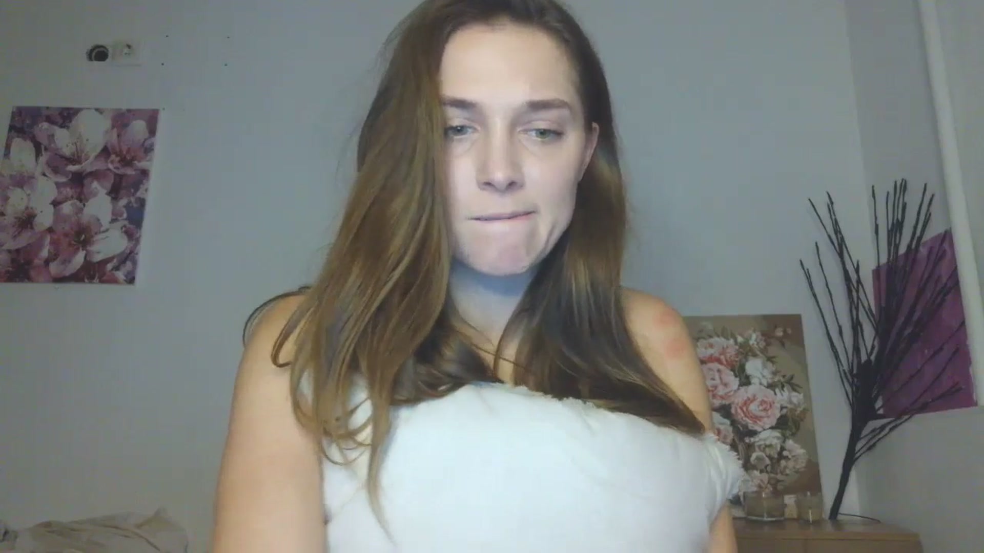 Gallery image thumbnail from HaleyReed's myfreecams stream on, 02/13/2026, 15:00 image 2 of 20