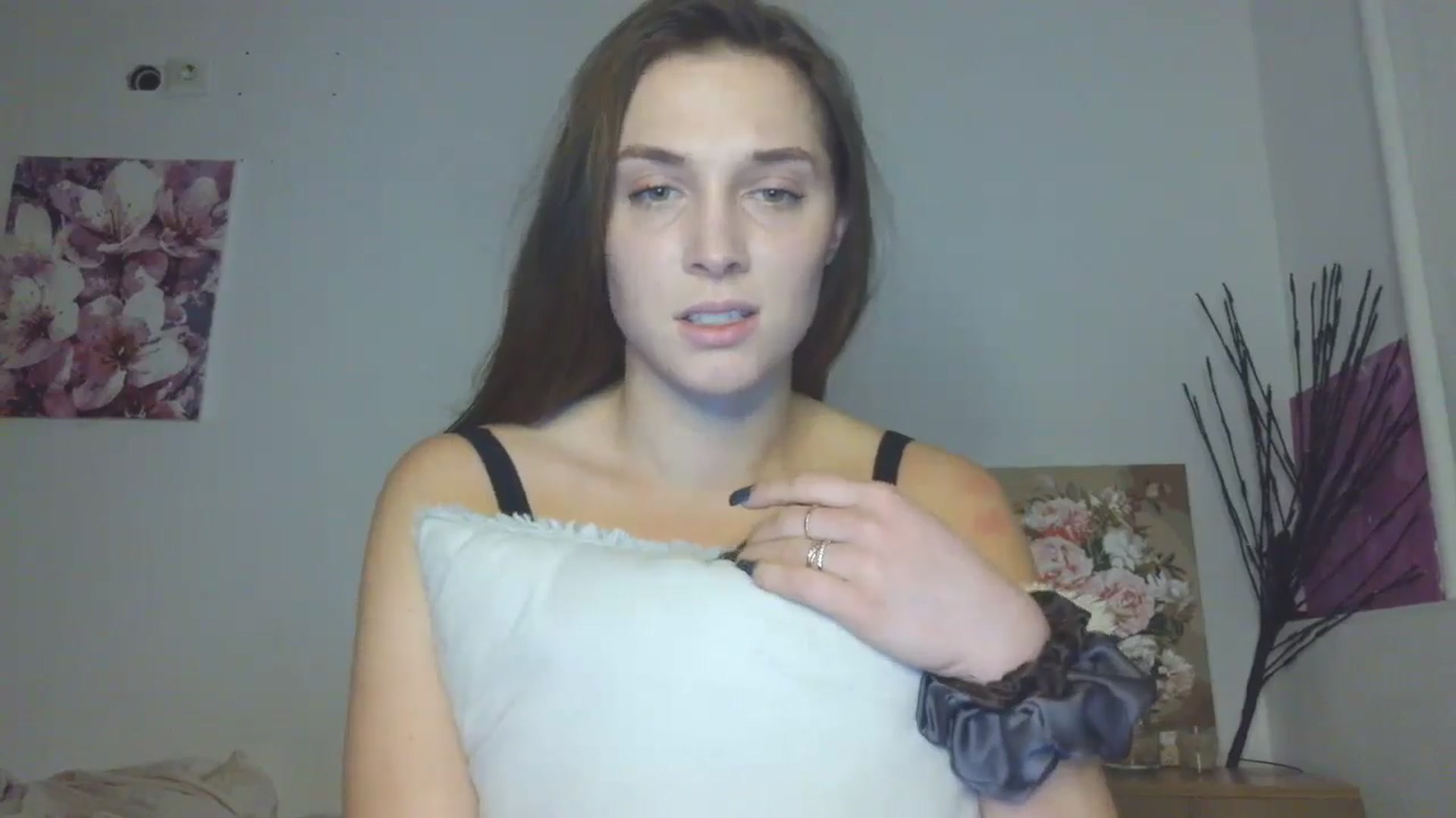 Gallery image thumbnail from HaleyReed's myfreecams stream on, 02/13/2026, 15:00 image 6 of 20