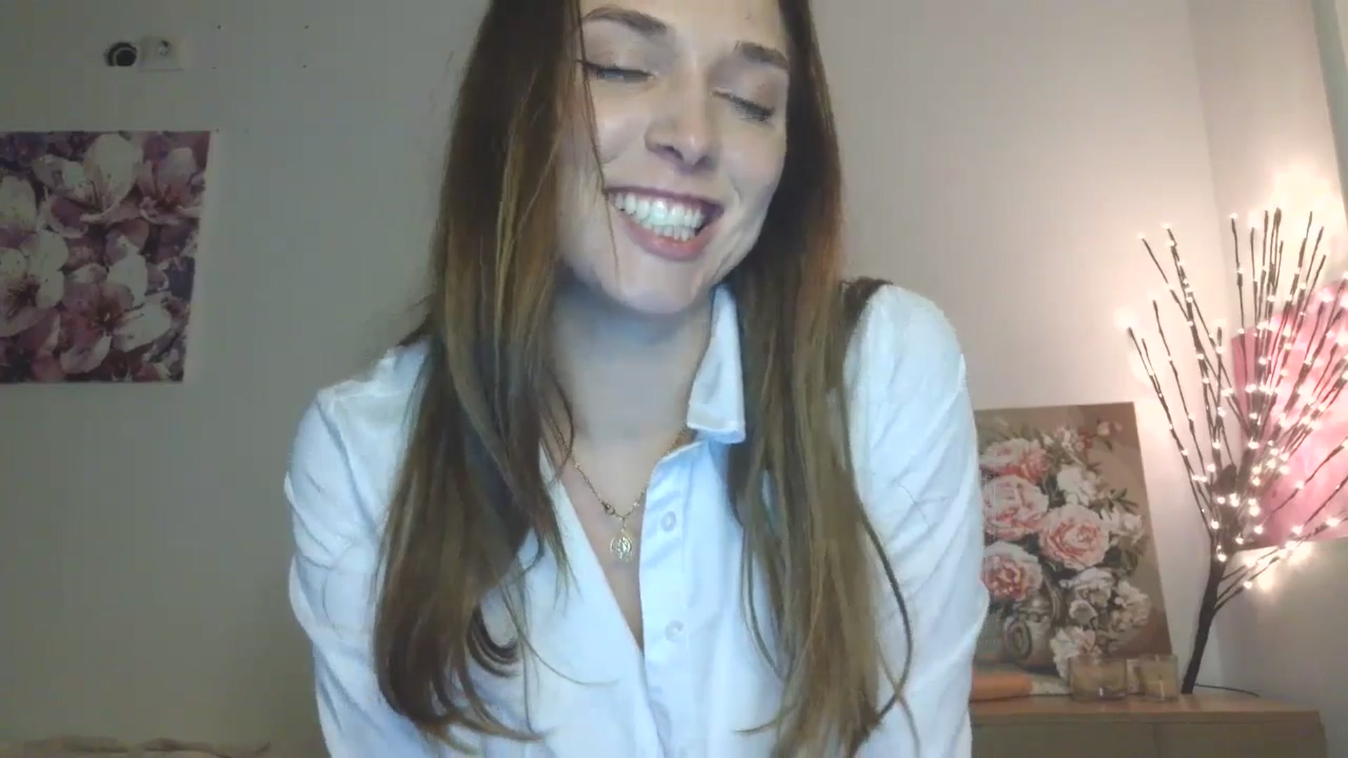 Gallery image thumbnail from HaleyReed's myfreecams stream on, 02/15/2026, 18:38 image 7 of 20