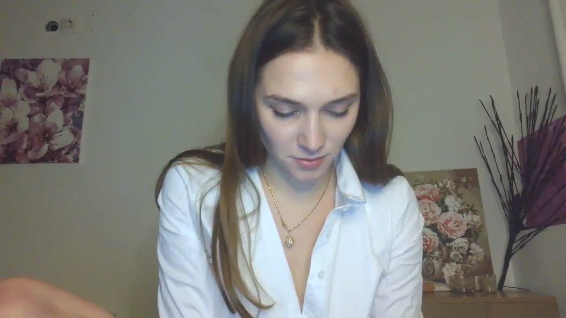 Gallery image thumbnail from HaleyReed's myfreecams stream on, 02/15/2026, 18:38 image 3 of 20