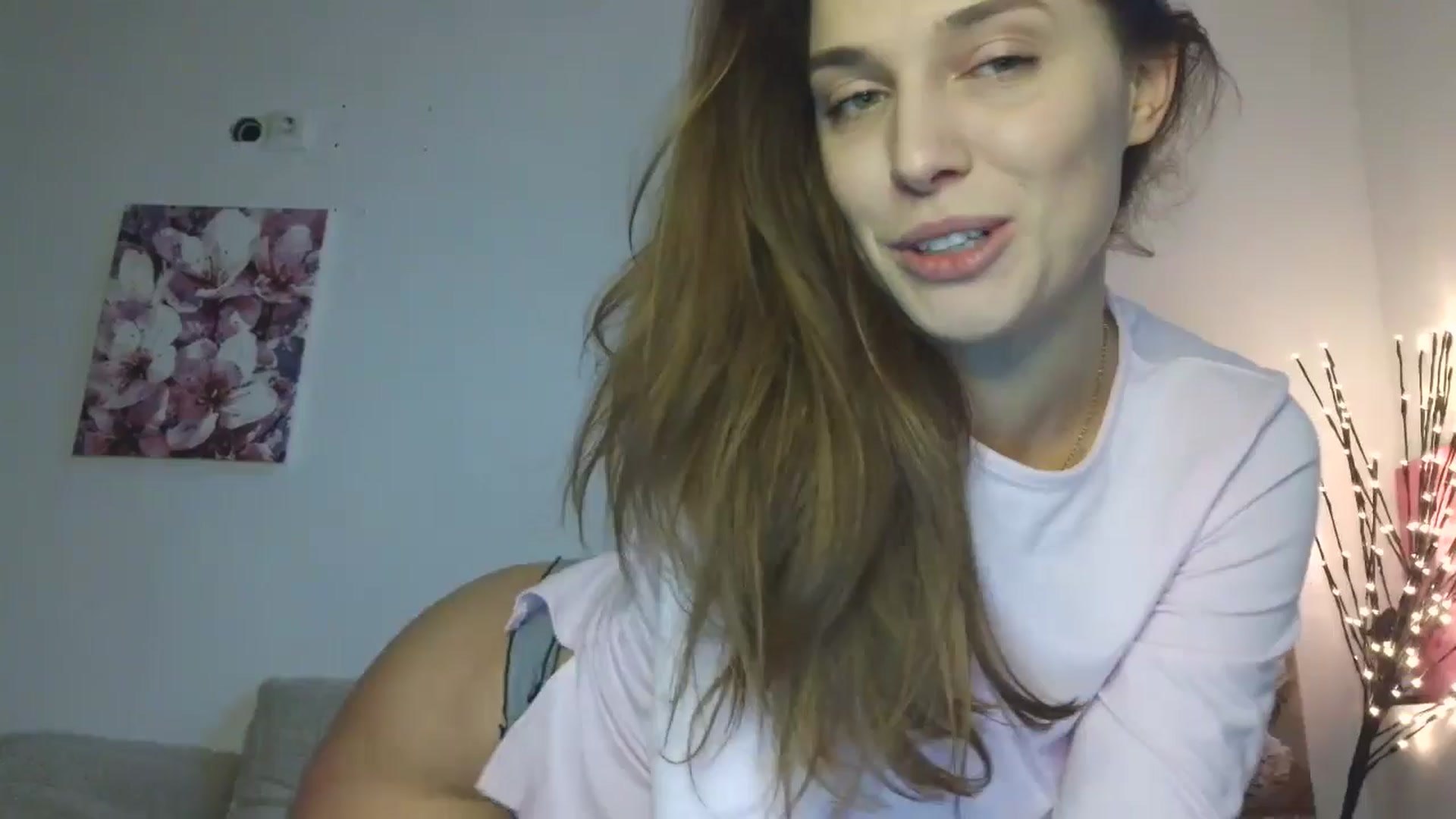 Gallery image thumbnail from HaleyReed's myfreecams stream on, 02/16/2026, 14:19 image 1 of 20