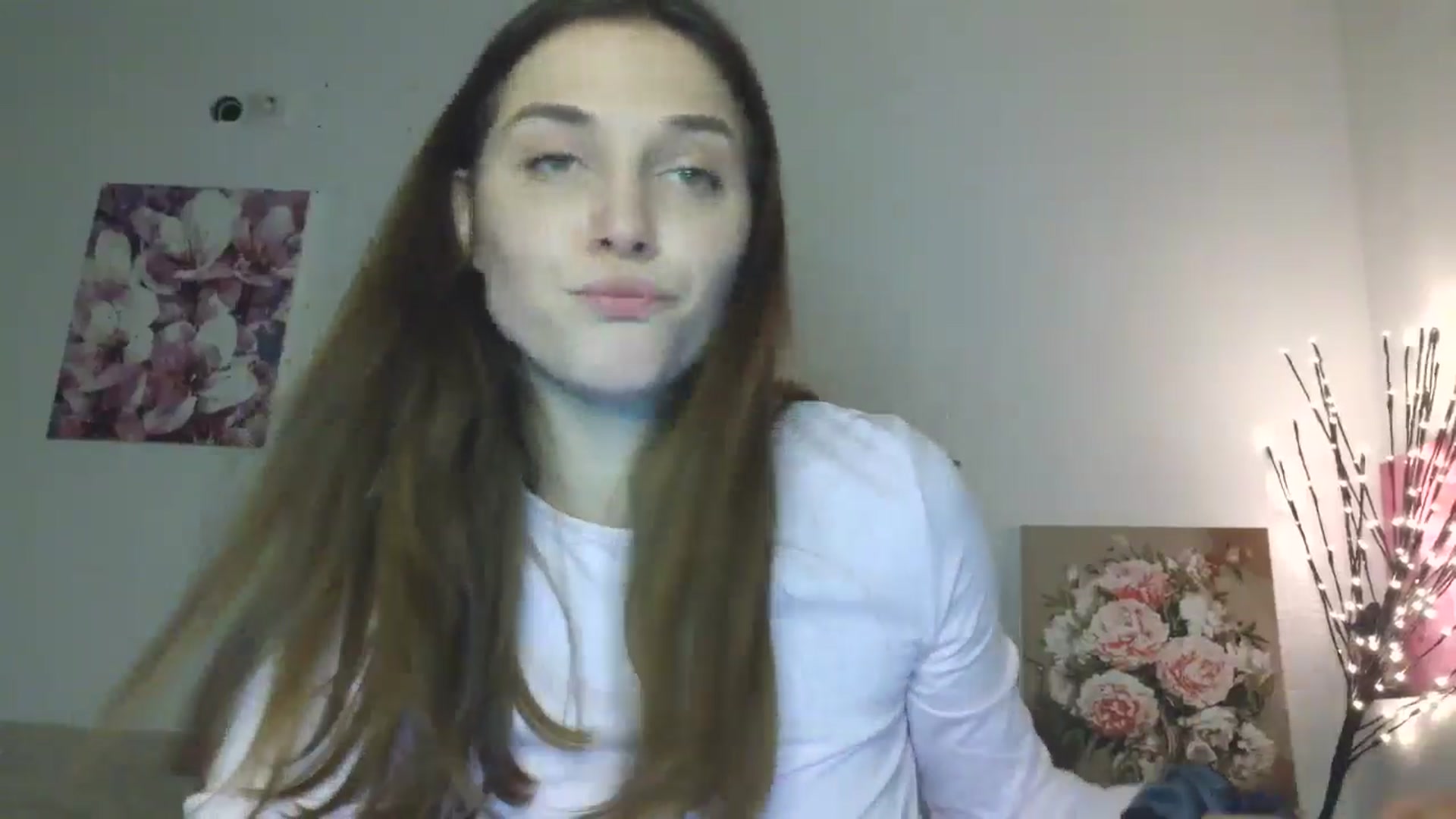 Gallery image thumbnail from HaleyReed's myfreecams stream on, 02/16/2026, 15:50 image 4 of 20