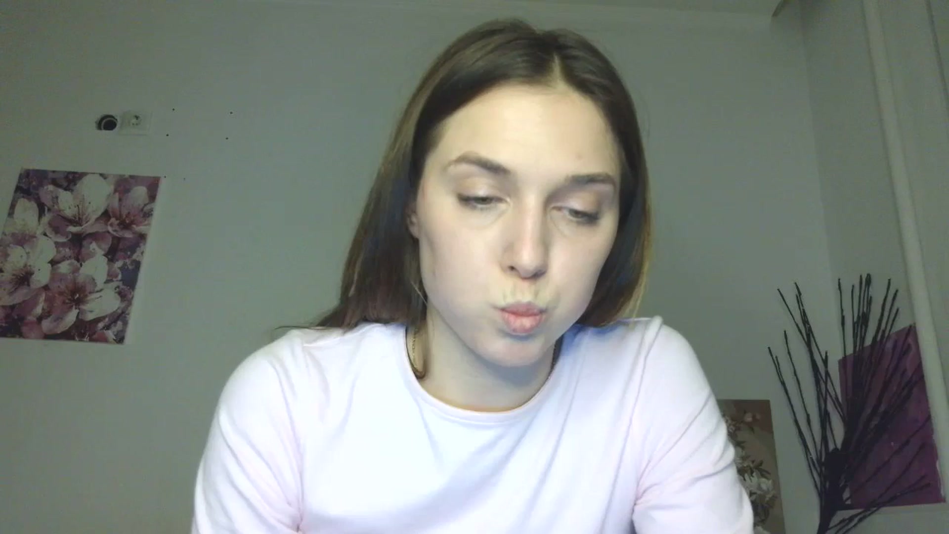 Gallery image thumbnail from HaleyReed's myfreecams stream on, 02/16/2026, 17:42 image 16 of 20