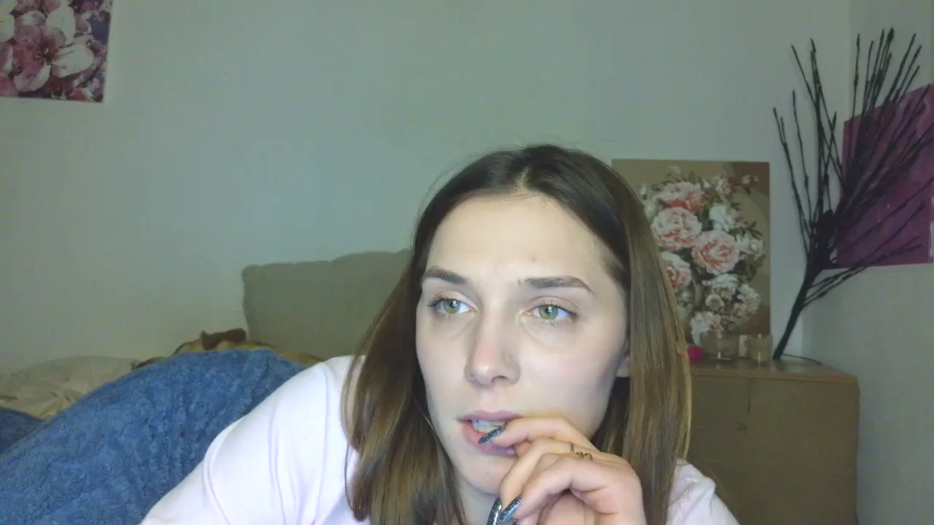 Gallery image thumbnail from HaleyReed's myfreecams stream on, 02/16/2026, 17:42 image 15 of 20