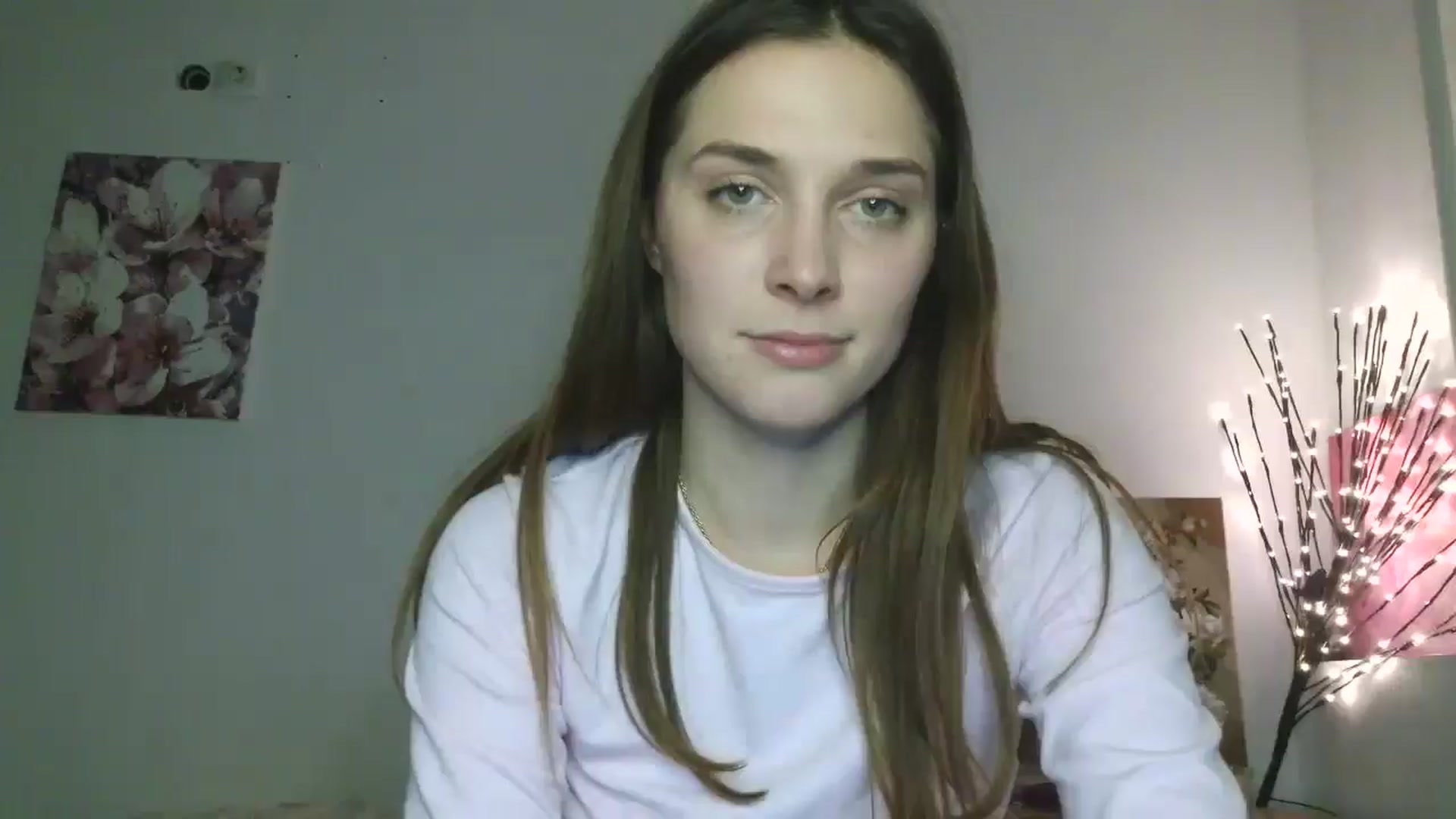 Gallery image thumbnail from HaleyReed's myfreecams stream on, 02/16/2026, 19:06 image 1 of 20