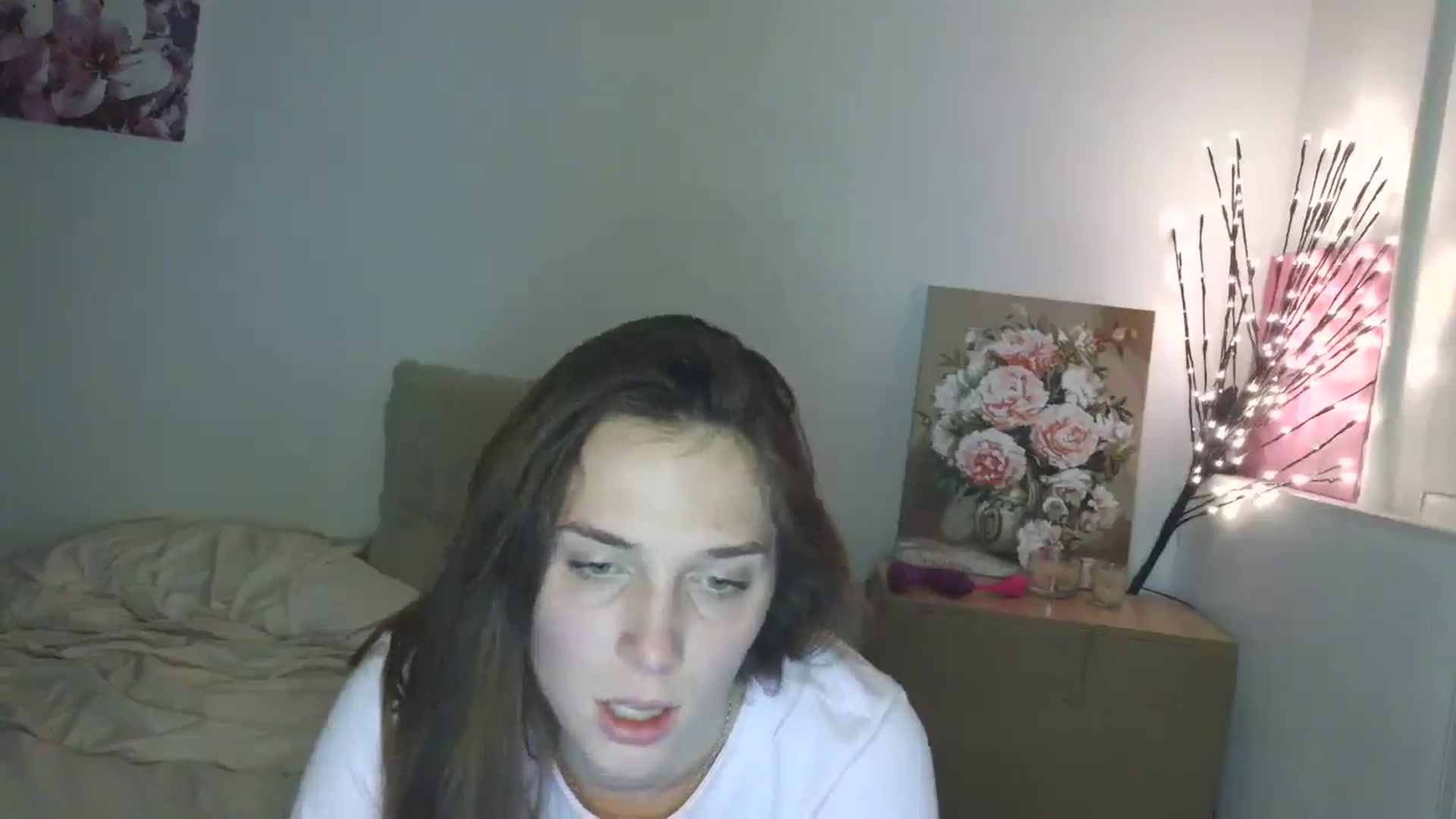 Gallery image thumbnail from HaleyReed's myfreecams stream on, 02/16/2026, 19:06 image 9 of 20