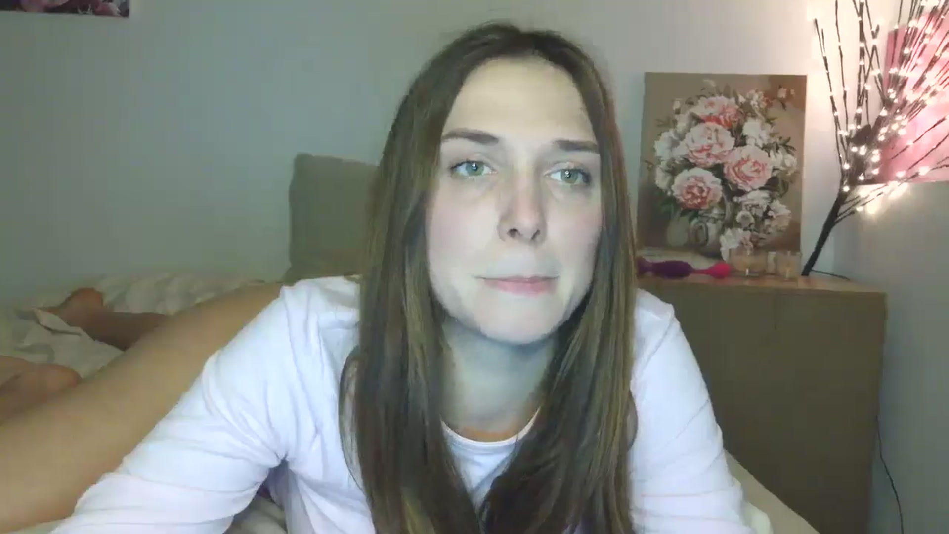 Gallery image thumbnail from HaleyReed's myfreecams stream on, 02/16/2026, 20:02 image 2 of 20