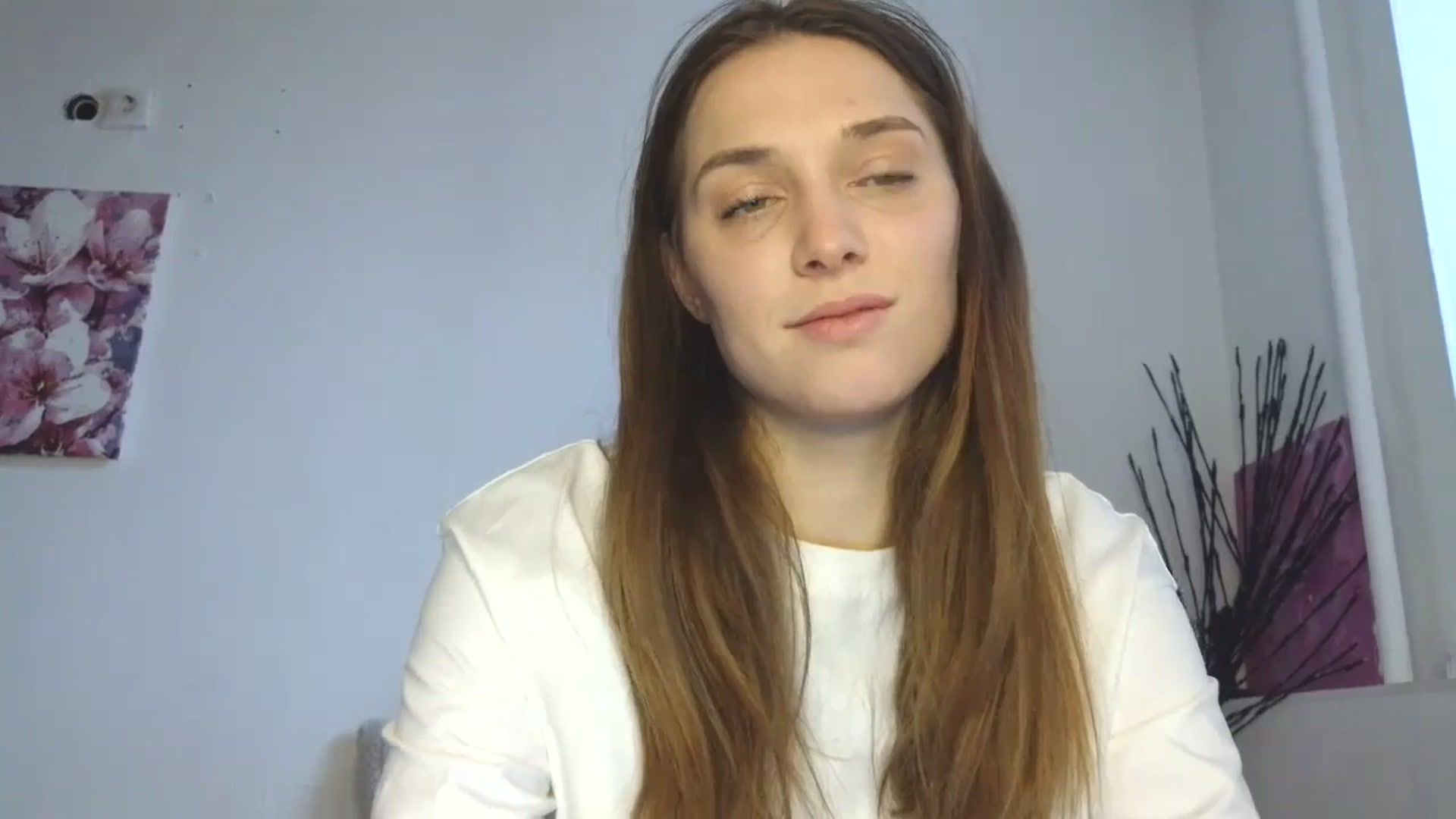 Gallery image thumbnail from HaleyReed's myfreecams stream on, 02/18/2026, 12:30 image 7 of 20