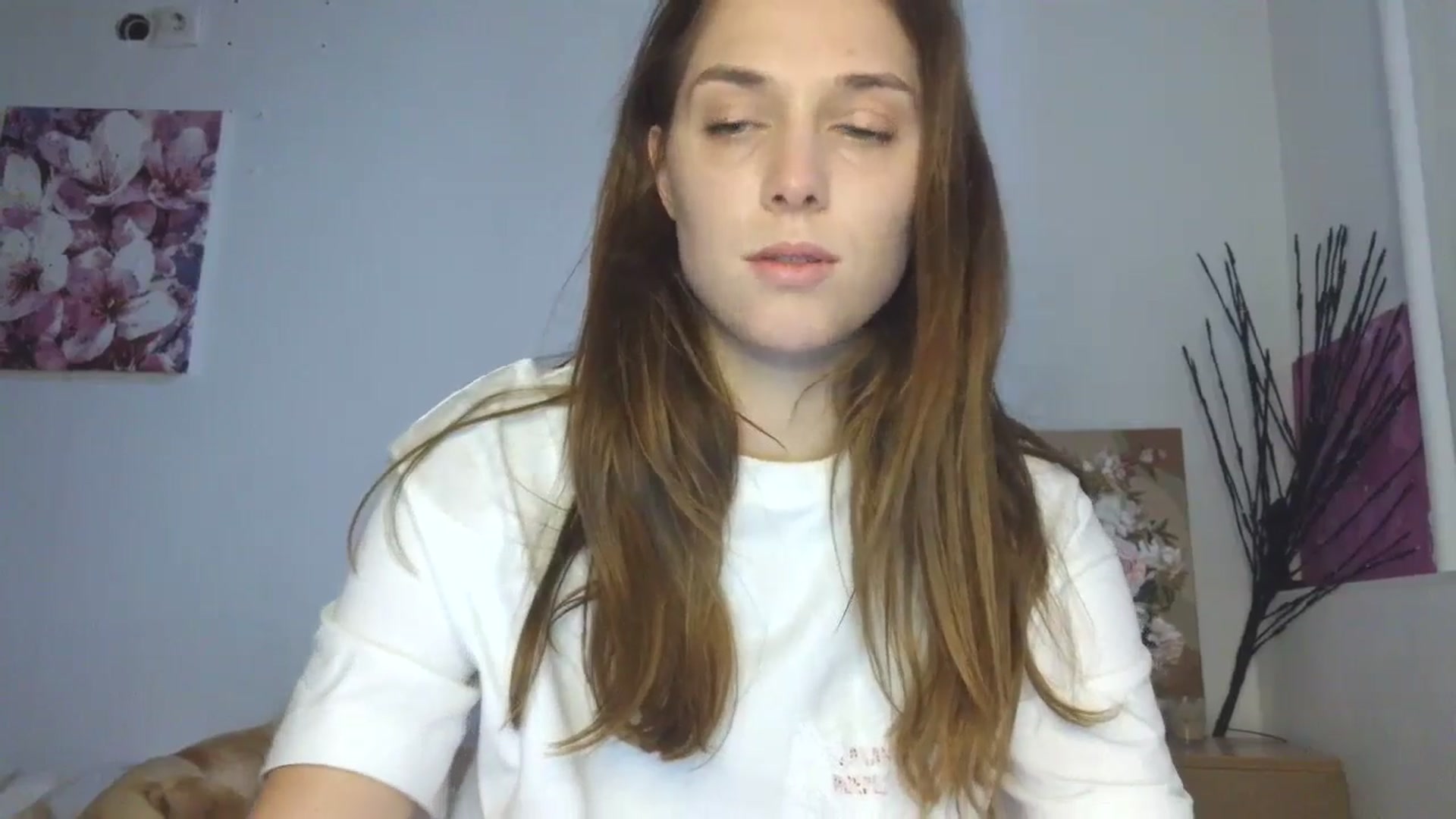 Gallery image thumbnail from HaleyReed's myfreecams stream on, 02/18/2026, 13:32 image 14 of 20