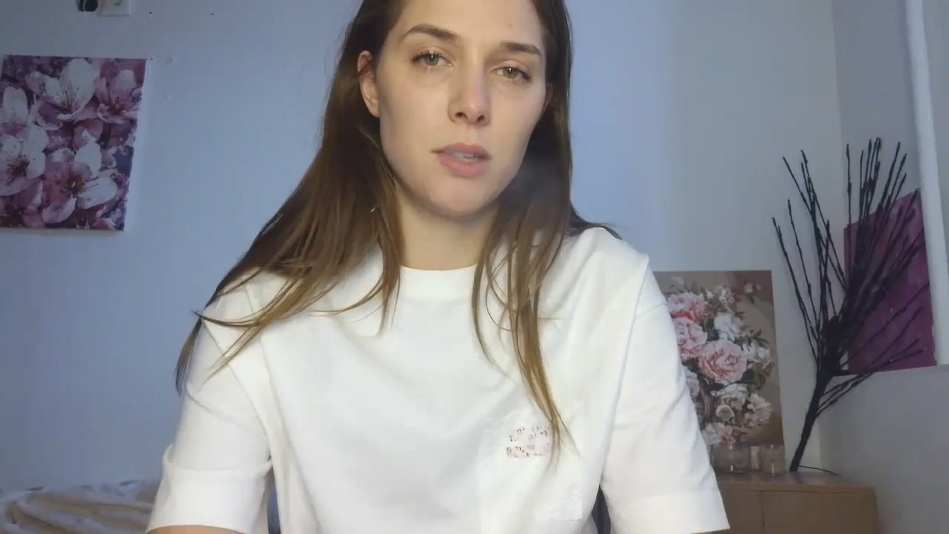 Gallery image thumbnail from HaleyReed's myfreecams stream on, 02/18/2026, 13:32 image 3 of 20