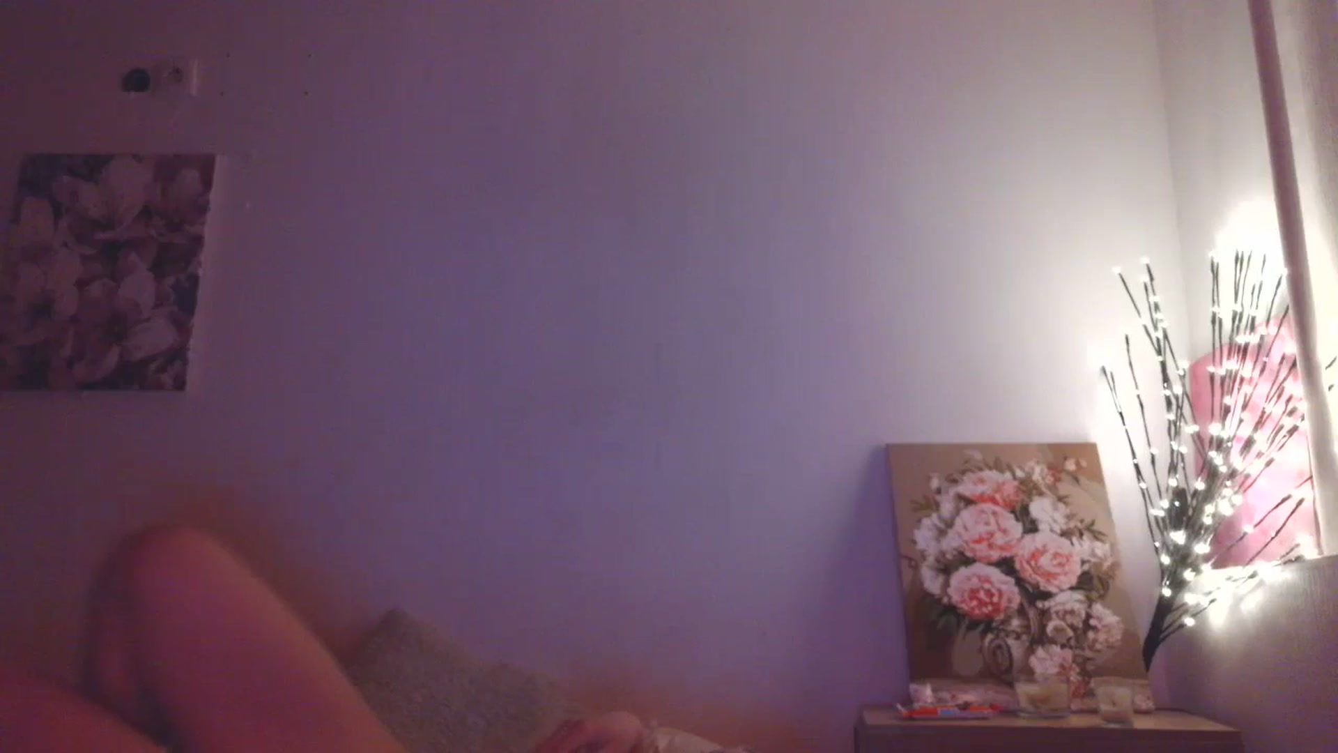 Gallery image thumbnail from HaleyReed's myfreecams stream on, 02/18/2026, 16:31 image 13 of 20